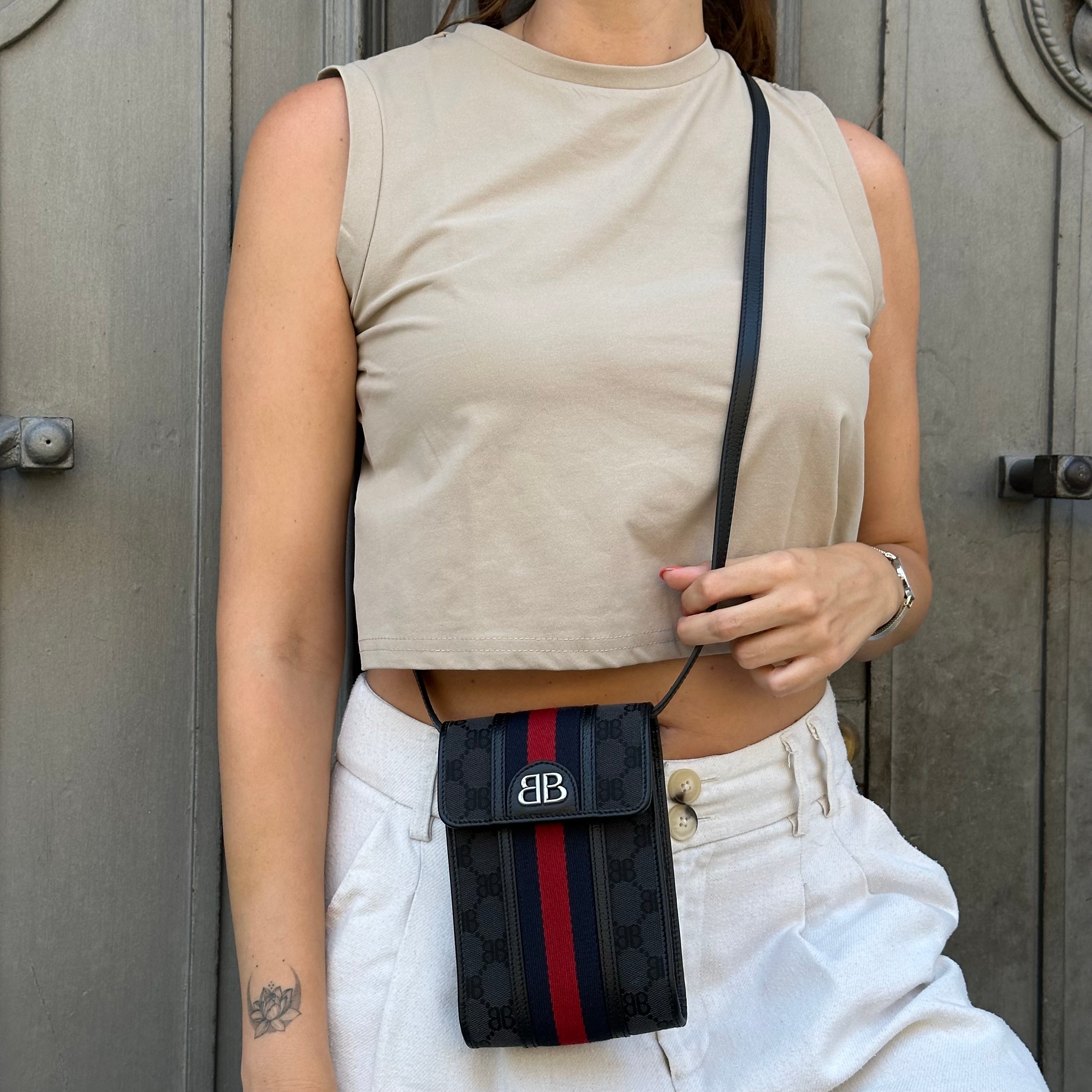 Balenciaga x Gucci custodia per smartphone