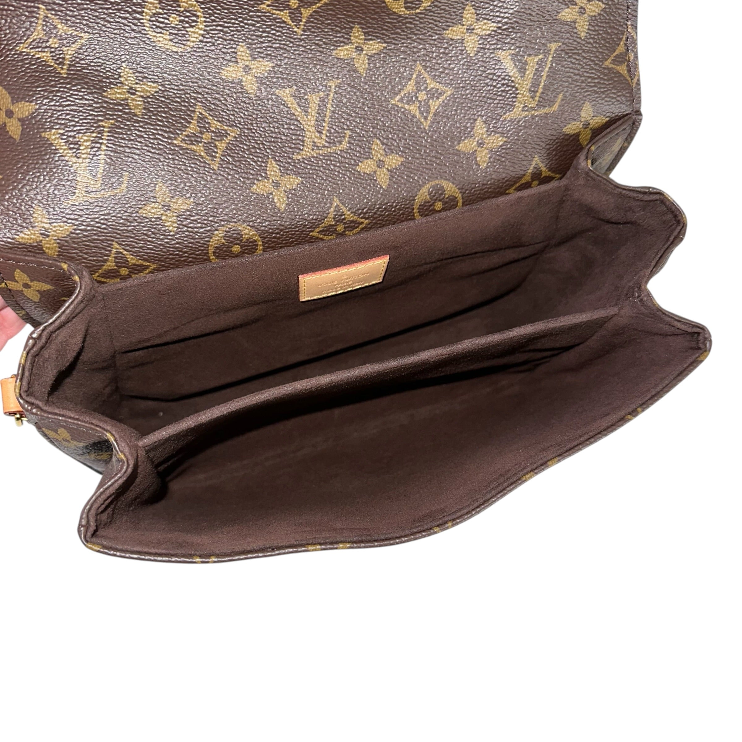 Louis Vuitton Pochette Metis