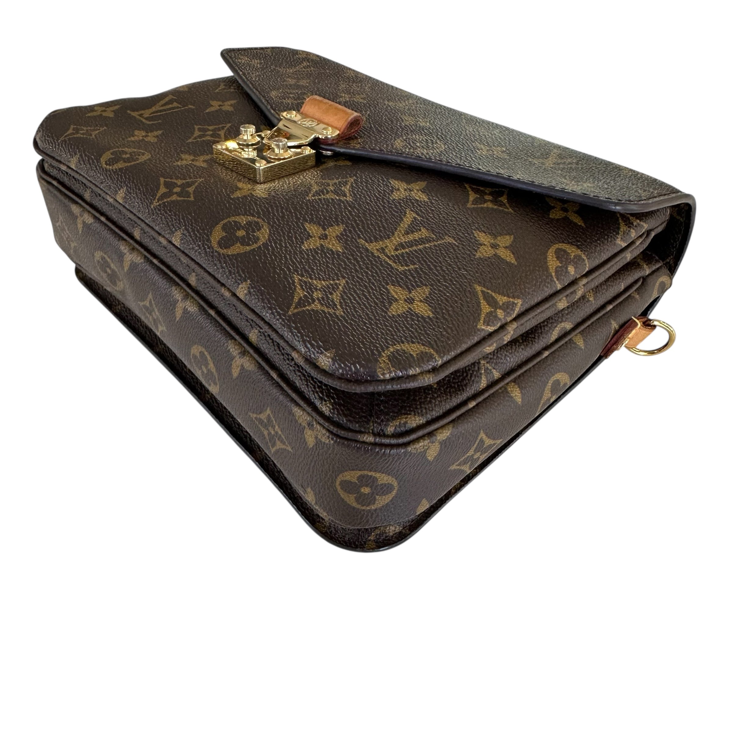 Louis Vuitton Pochette Metis