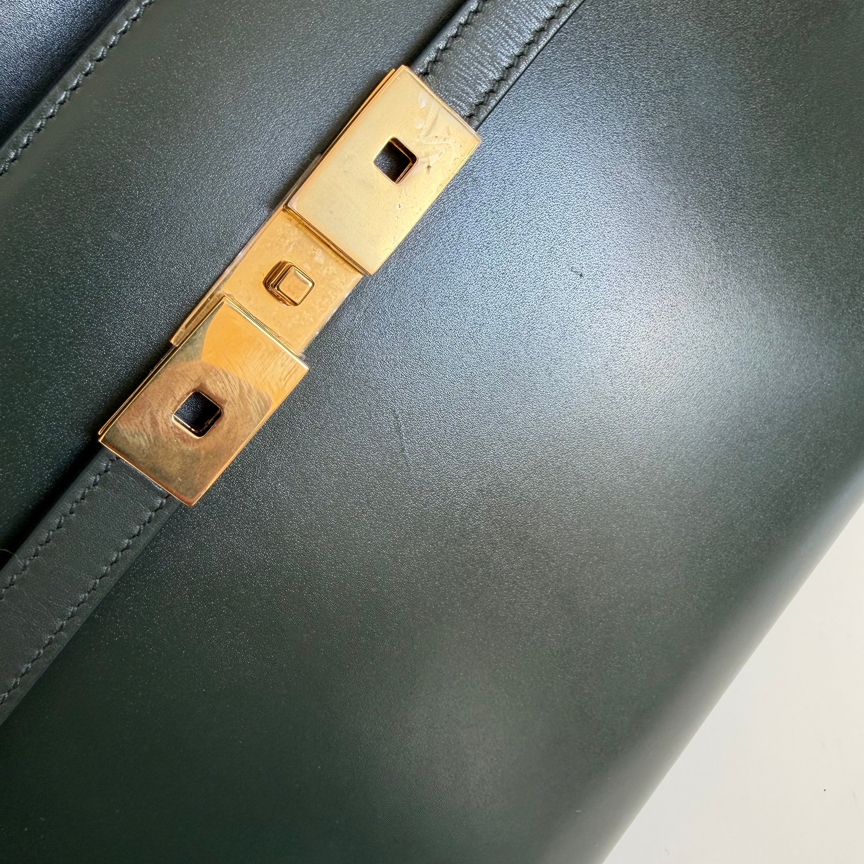 Saint Laurent borsa Manhattan media