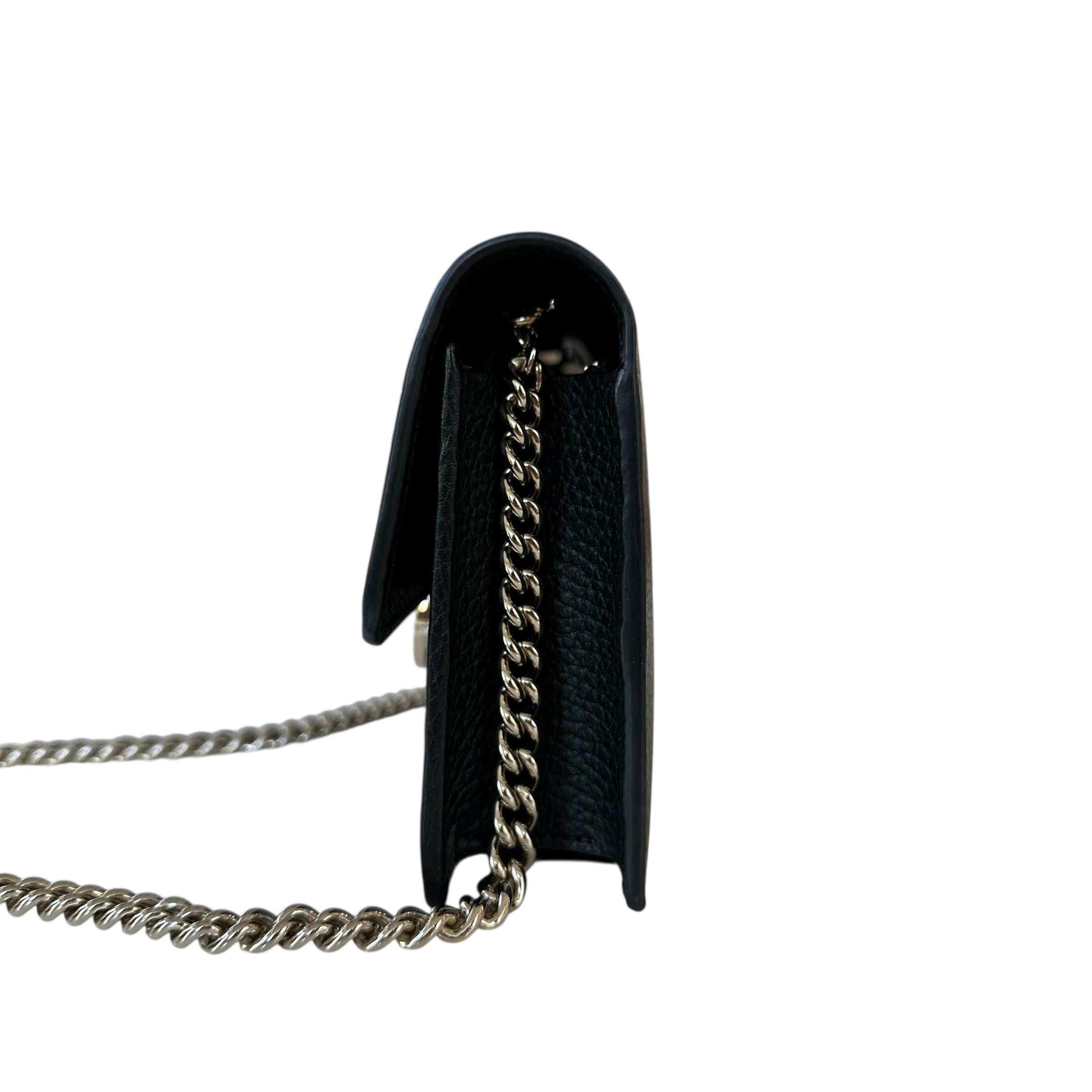 Gucci portafoglio con catena Interlocking