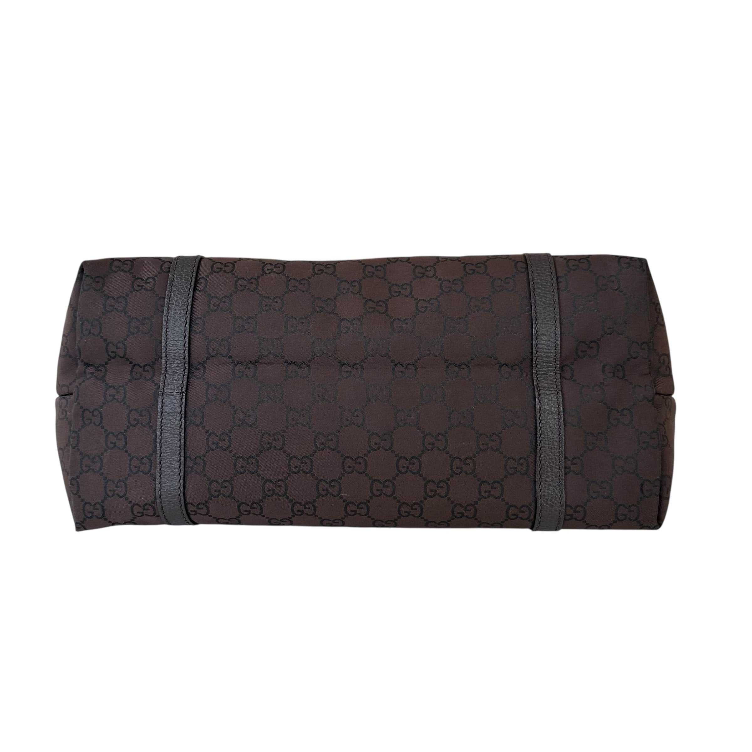 Gucci borsa shopping in nylon GG