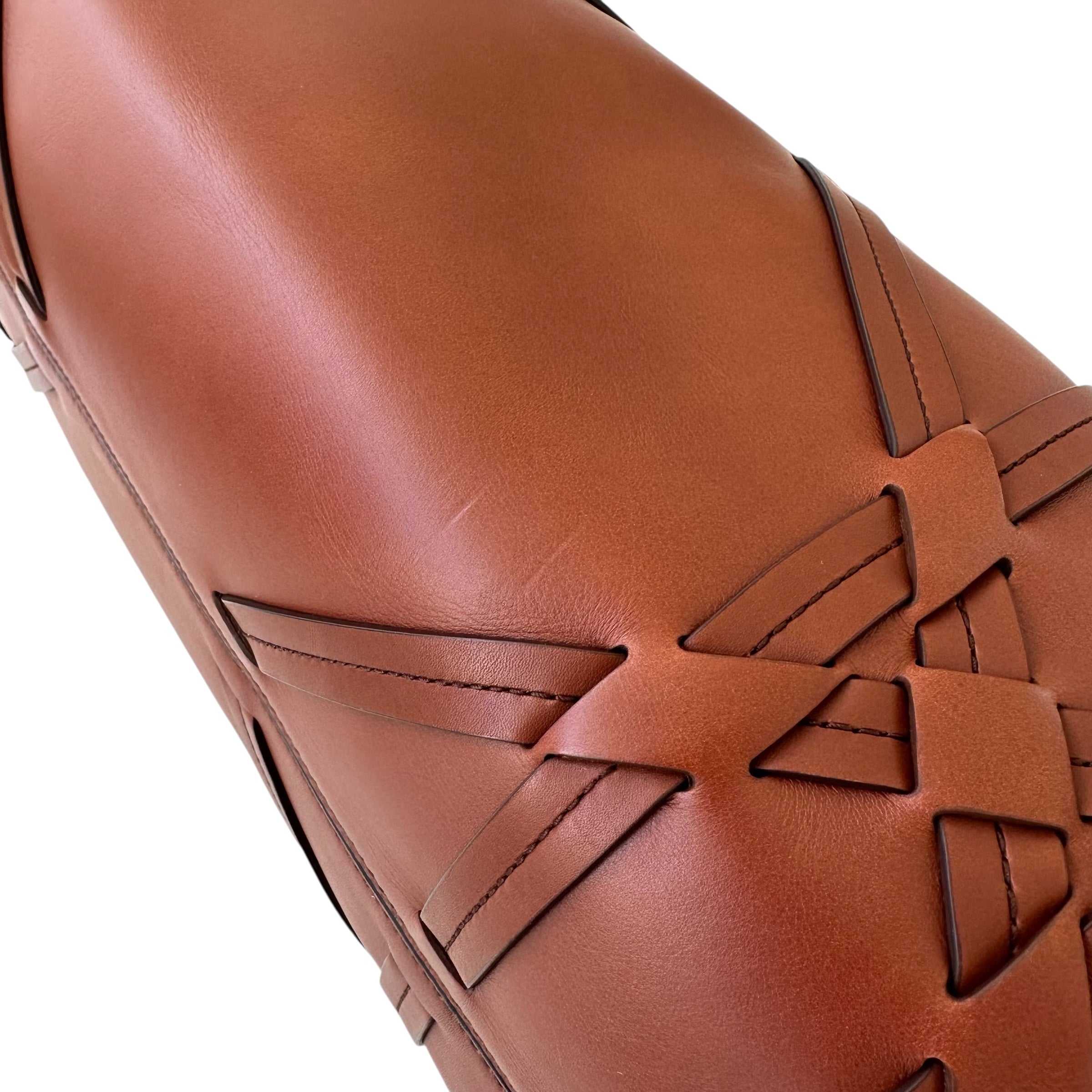 Dior borsa a mano cilindrica