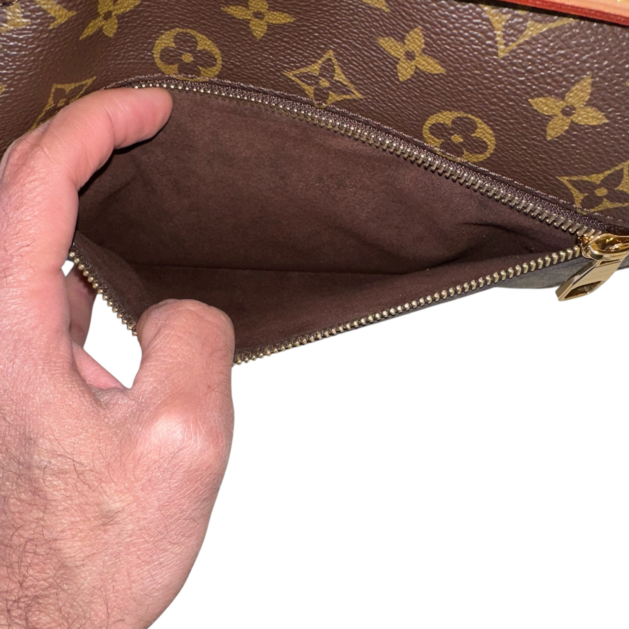 Louis Vuitton Pochette Metis