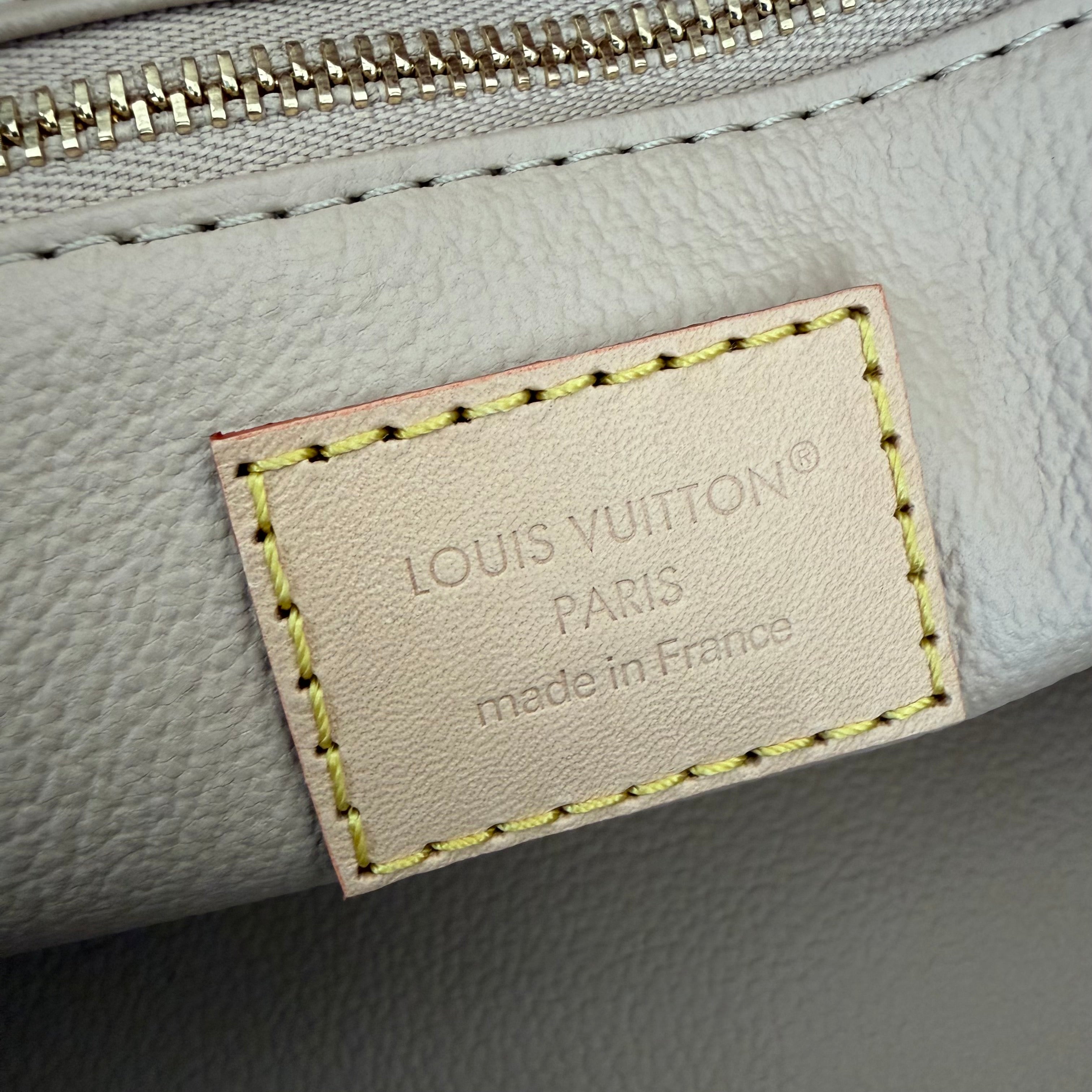 Louis Vuitton Trousse Toilette Dopp Kit