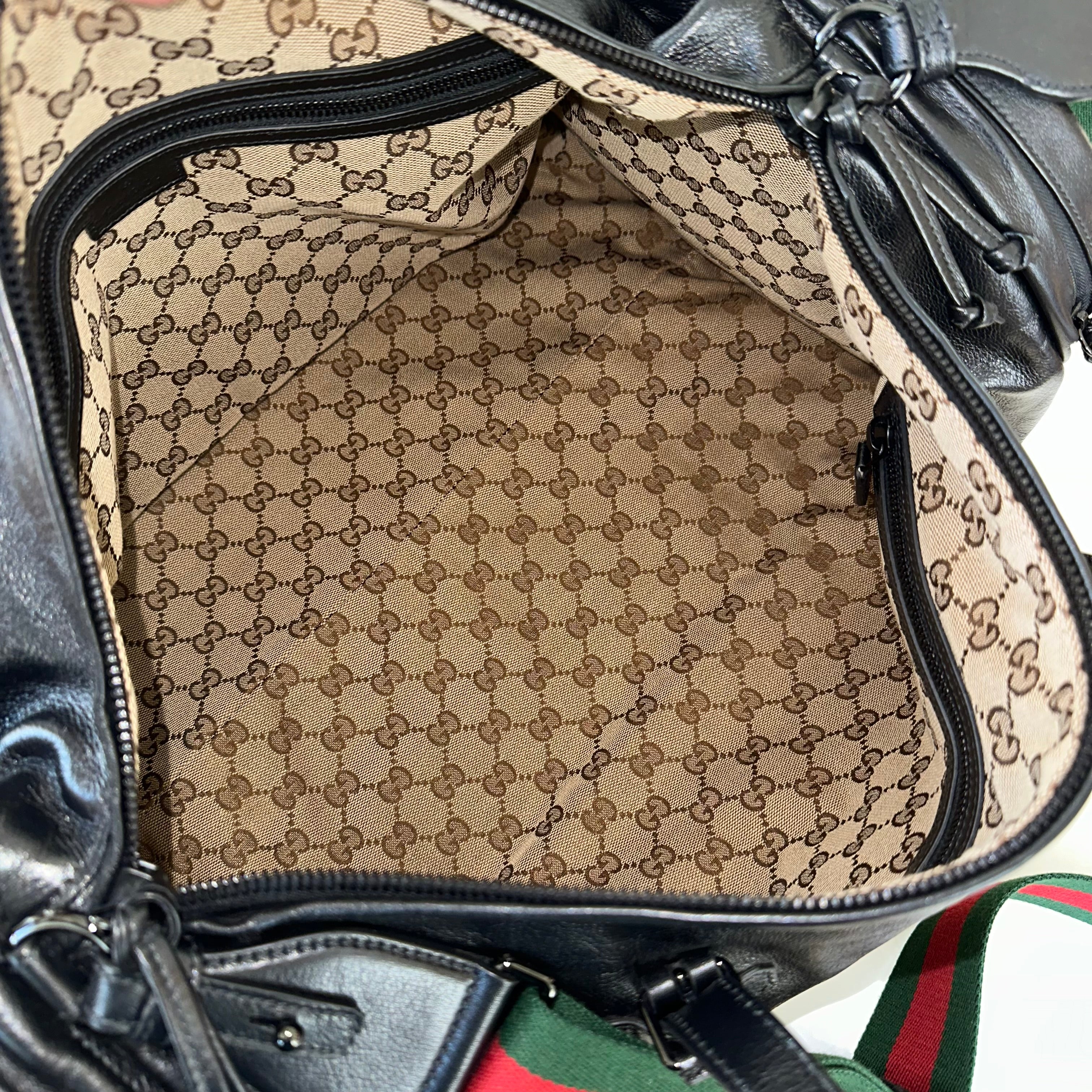 Gucci borsa da viaggio in pelle con doppia G