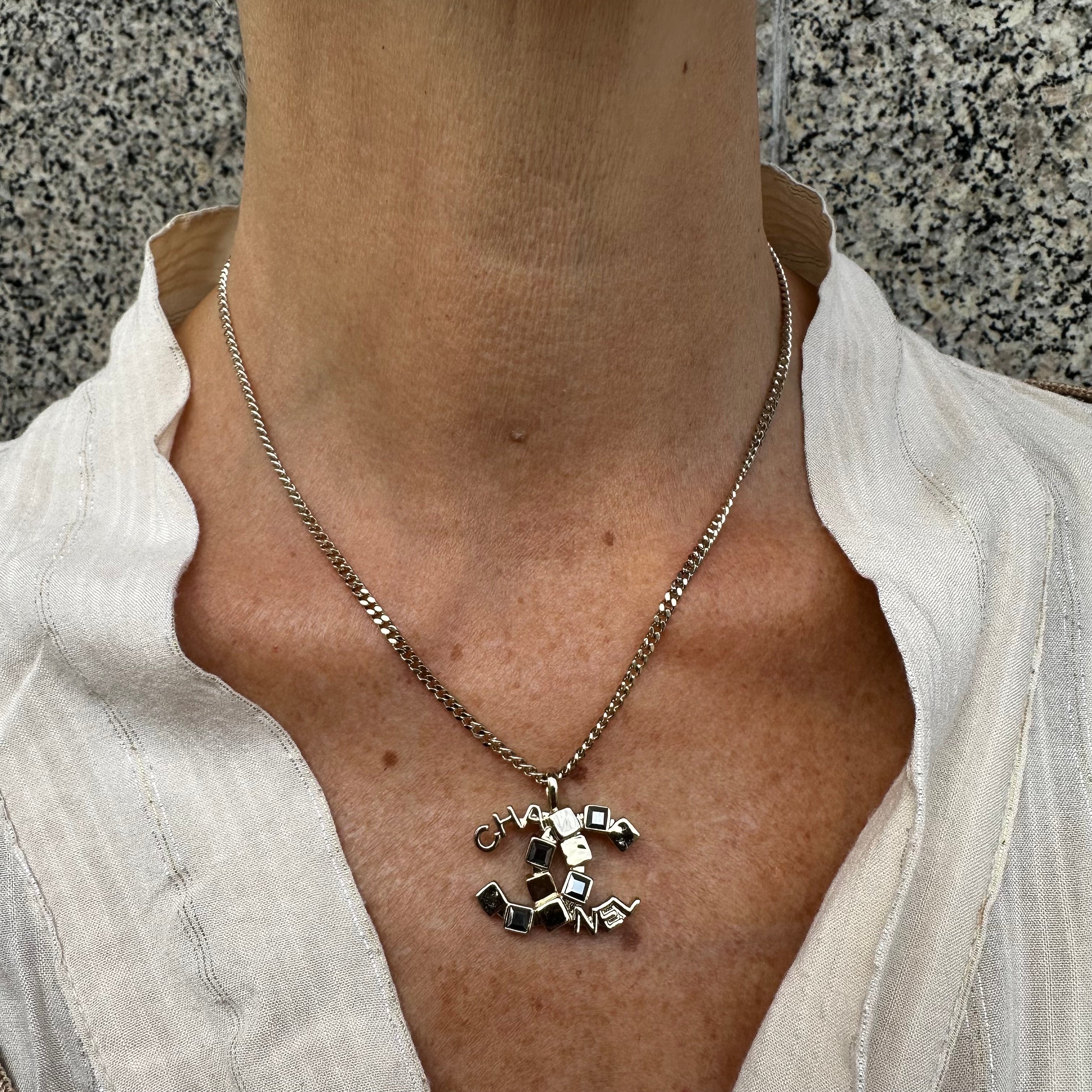 Chanel pendente CC su catena