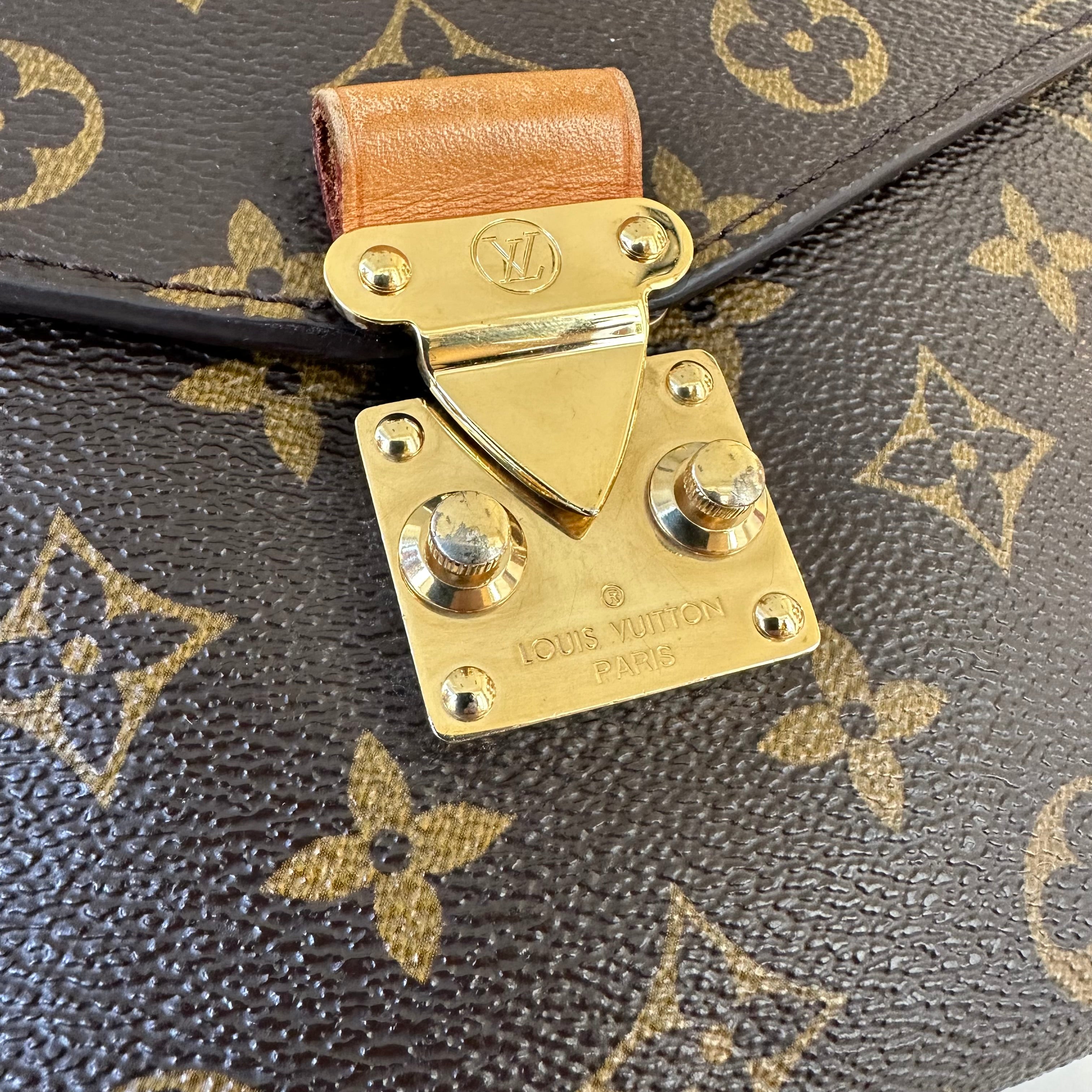 Louis Vuitton Pochette Metis