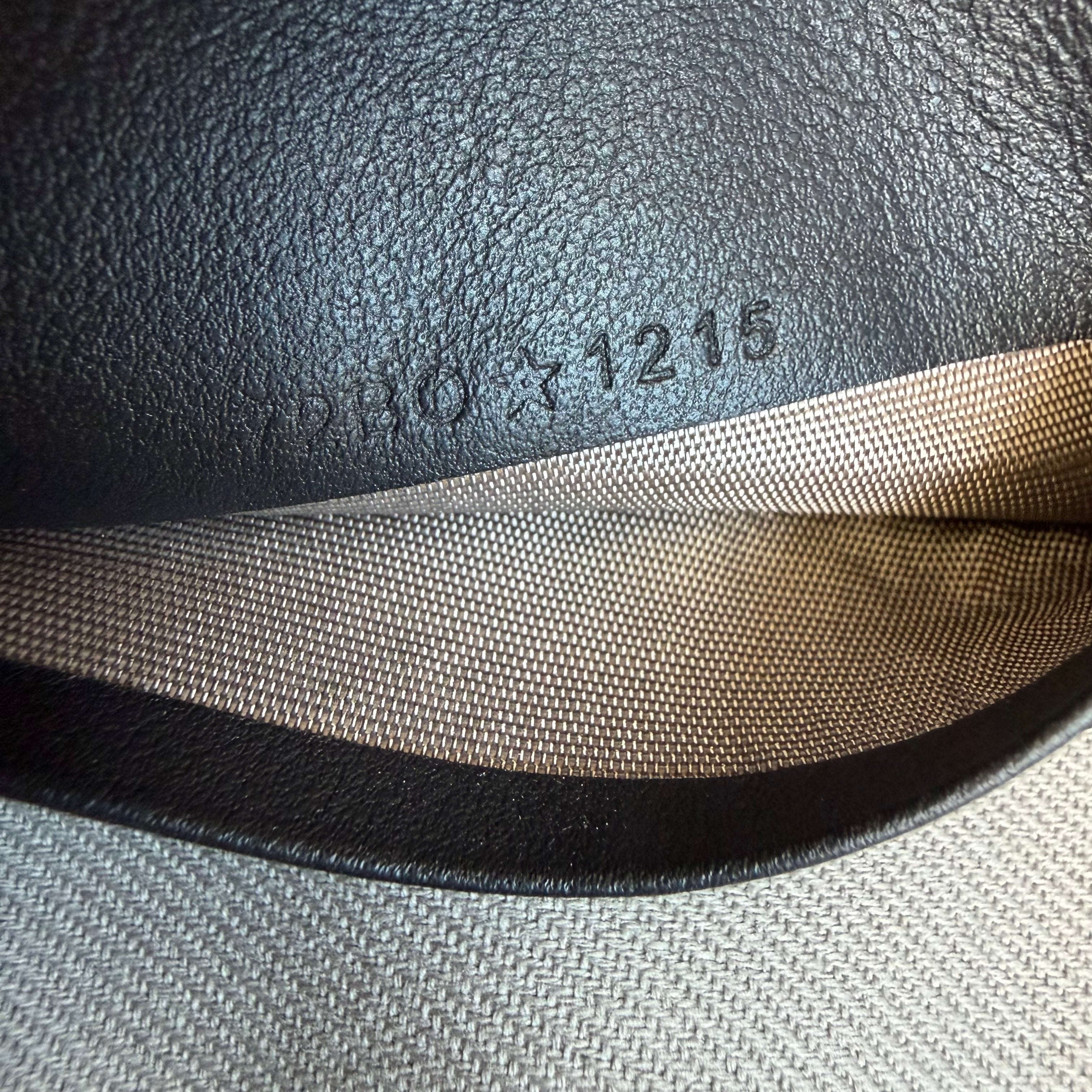Dior Pochette triangolare A5