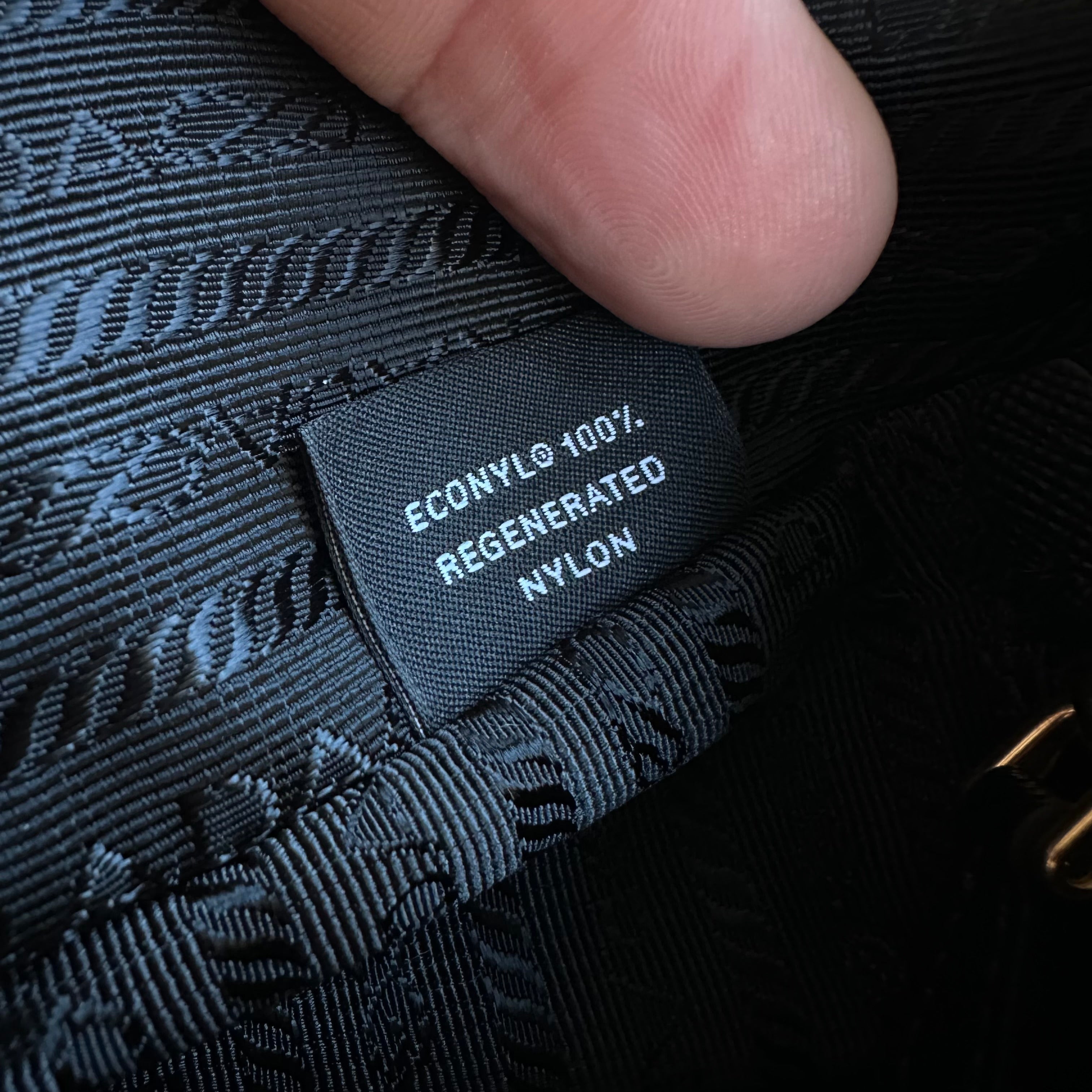 Prada mini borsa Re-Edition 2005