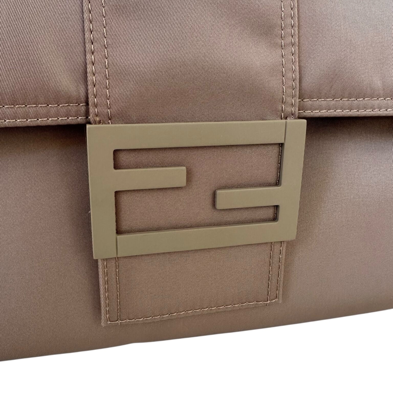 Fendi baguette Messenger grande