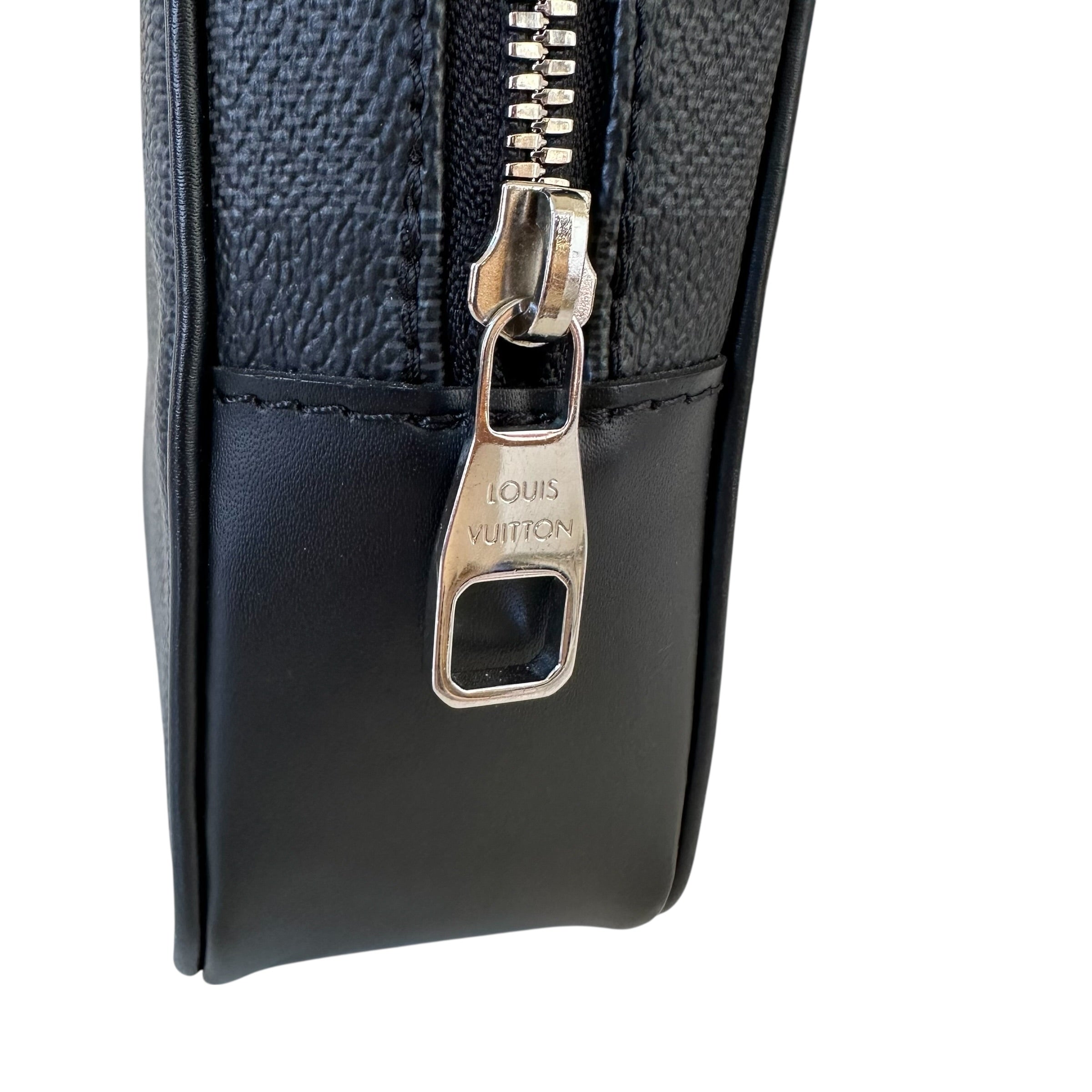 Louis Vuitton pochette Kasai