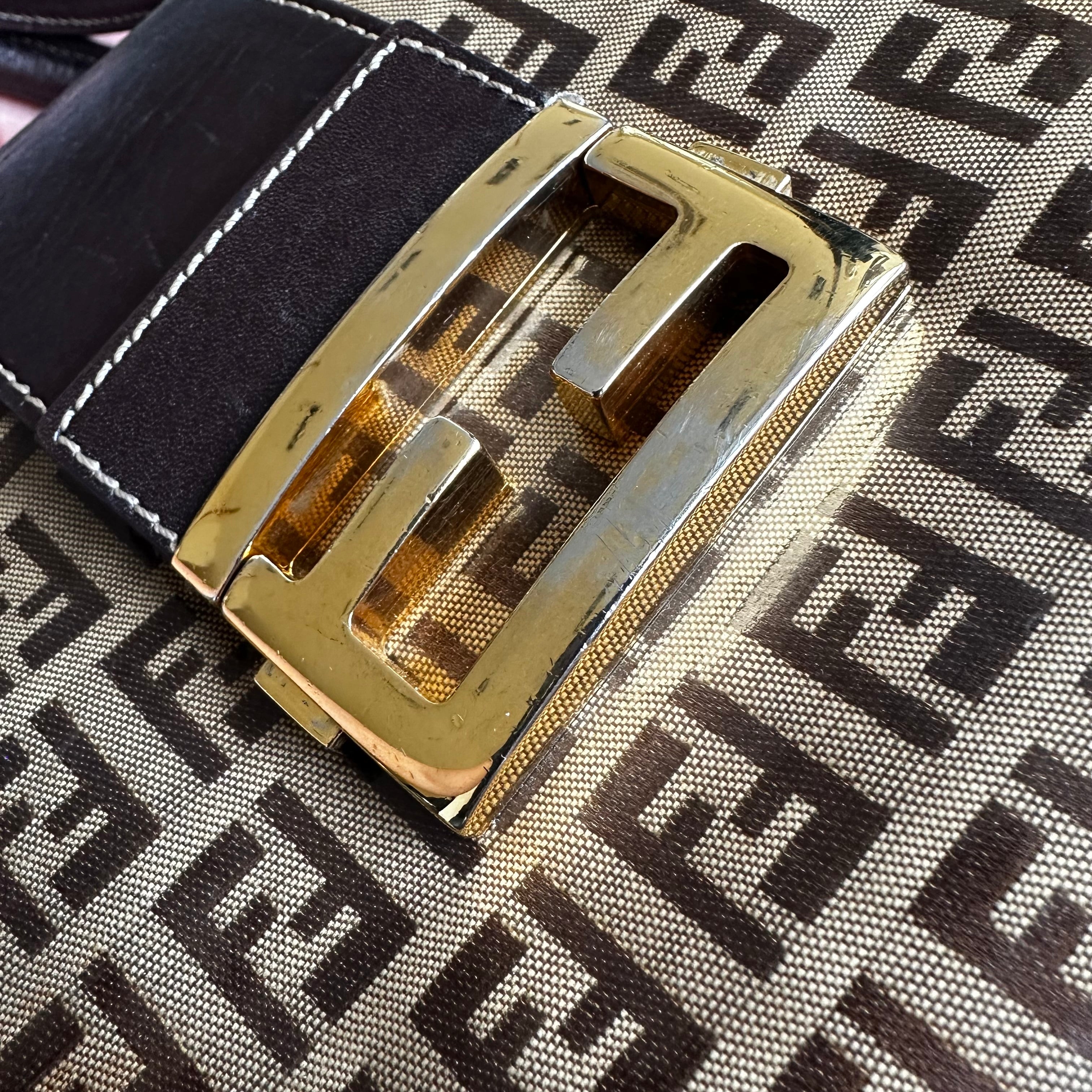 Fendi valigetta in tela Zucchino