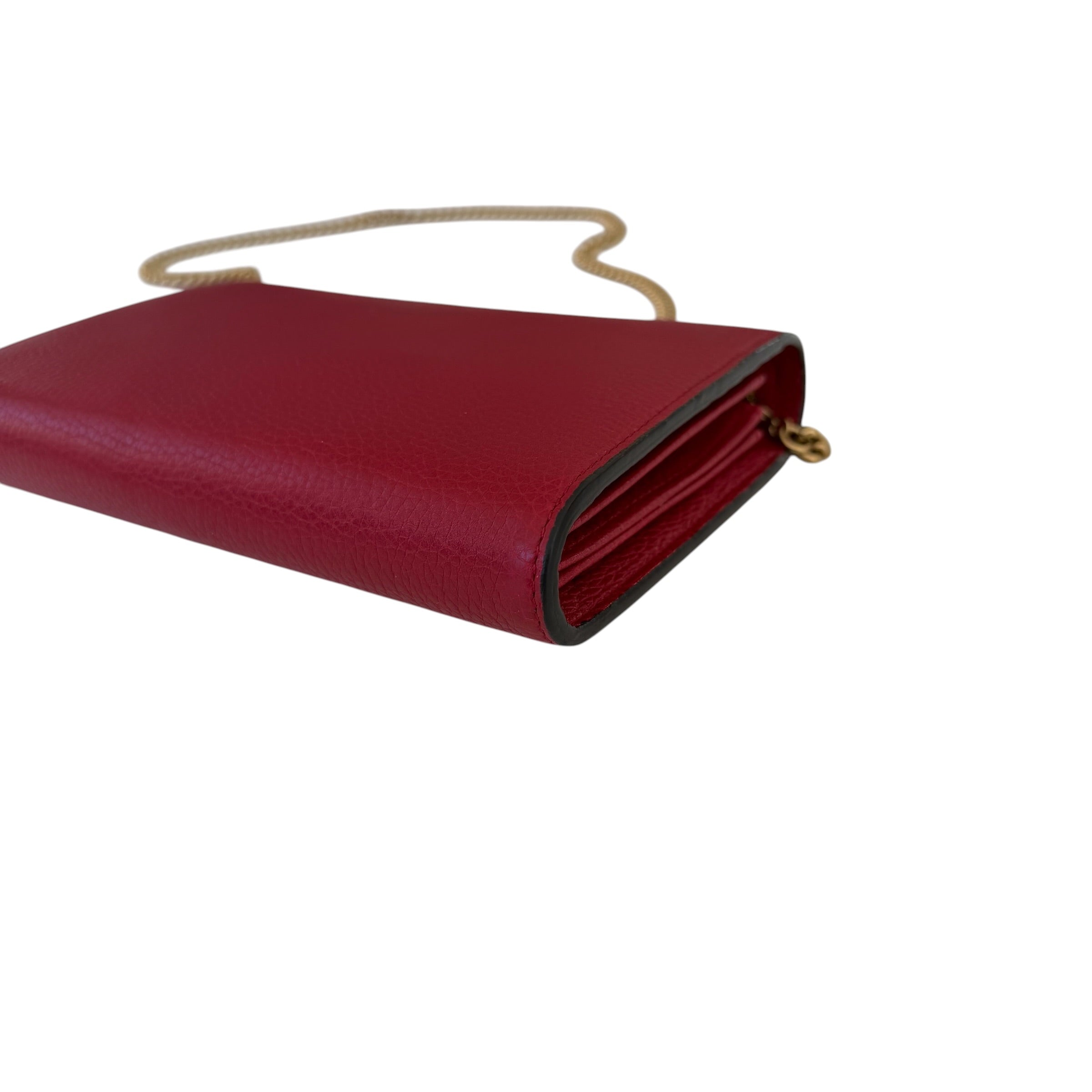 Gucci portafoglio GG Marmont con catena