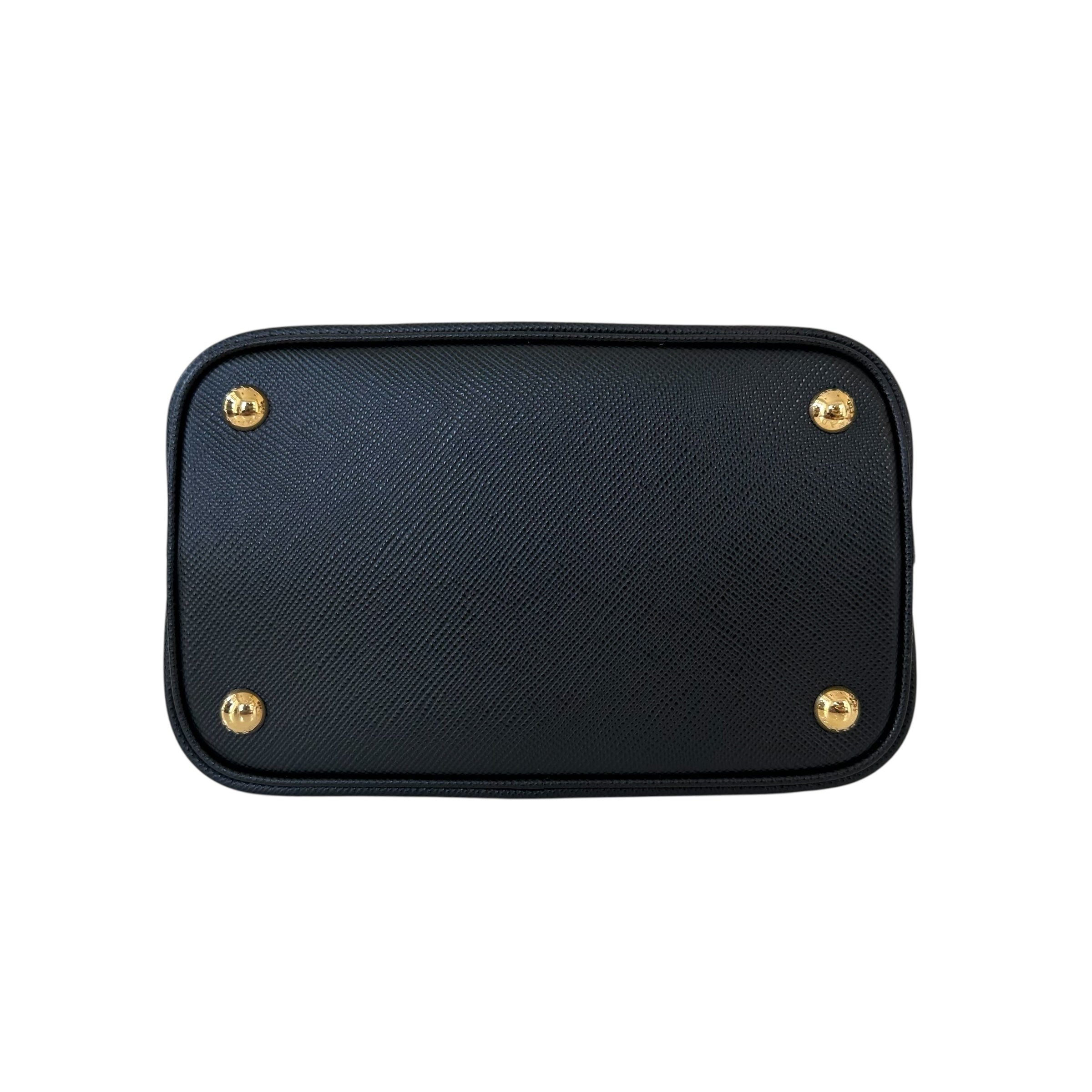 Prada borsa Panier media
