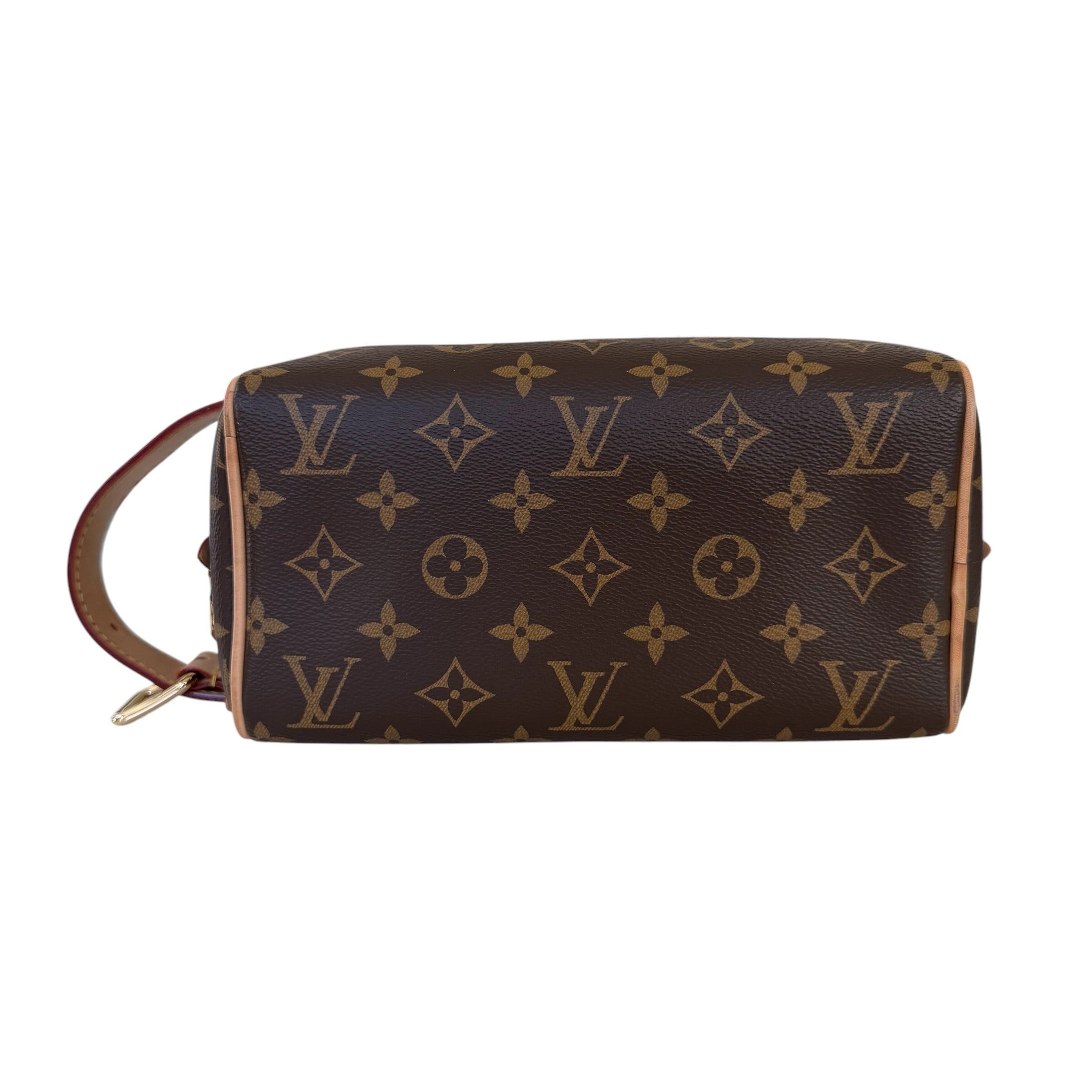 Louis Vuitton Trousse Toilette Locker Dopp Kit