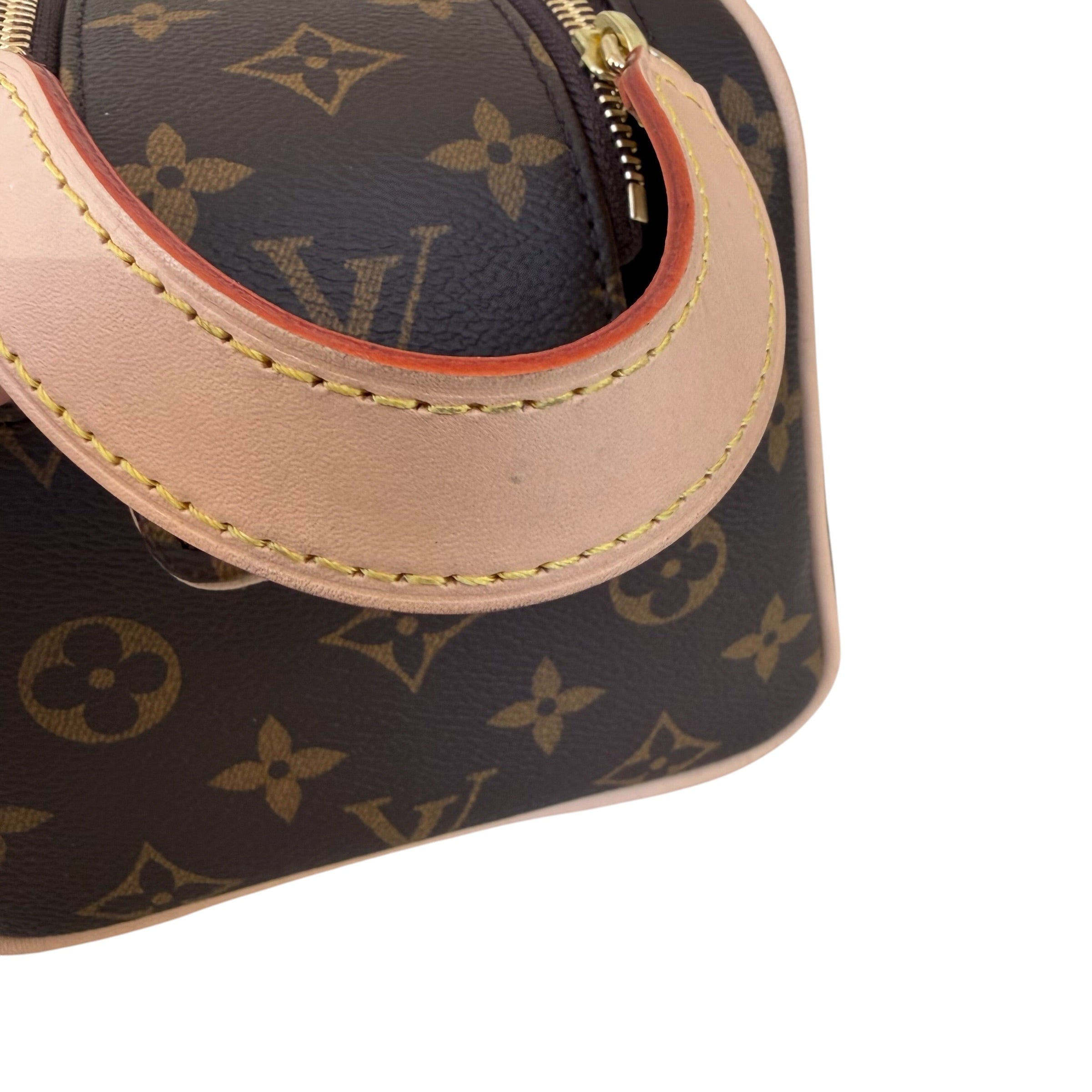 Louis Vuitton Trousse Toilette Dopp Kit