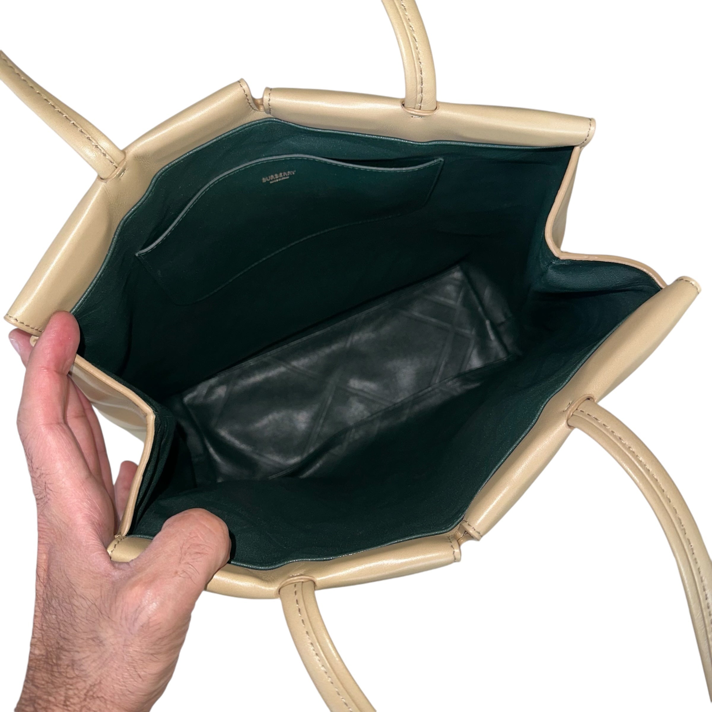Burberry Tote Snip