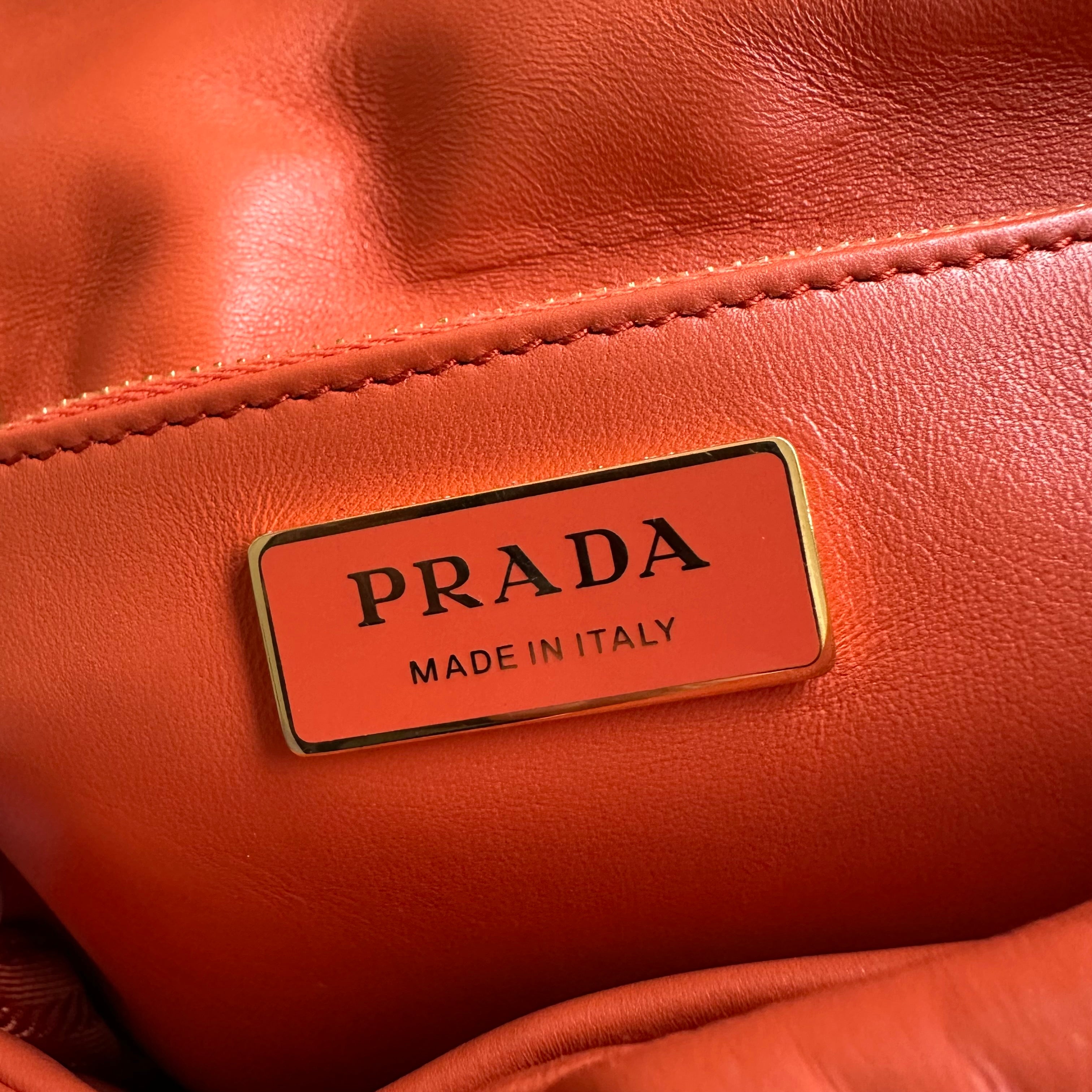 Prada borsa system