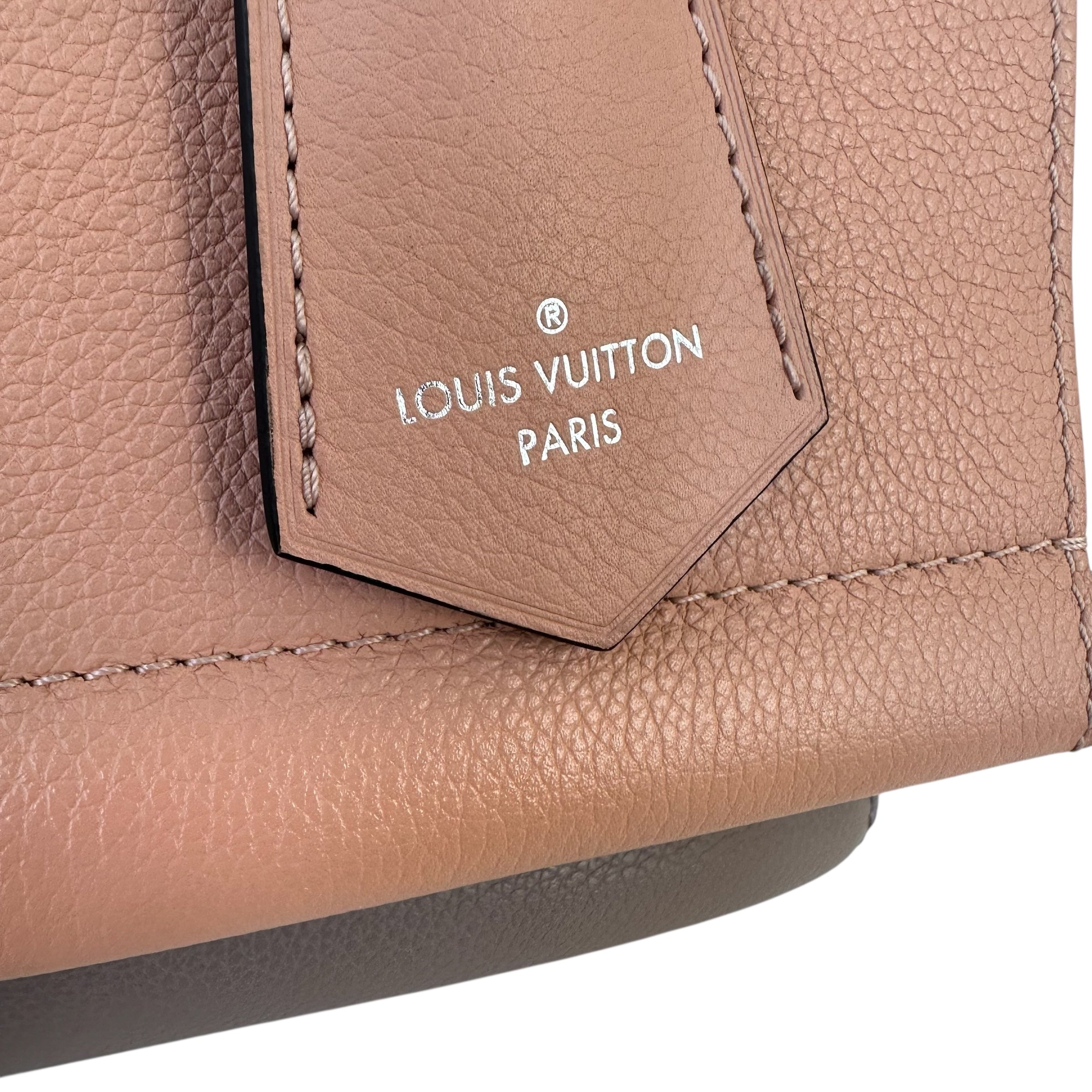 Louis Vuitton borsa LockMe II Venus