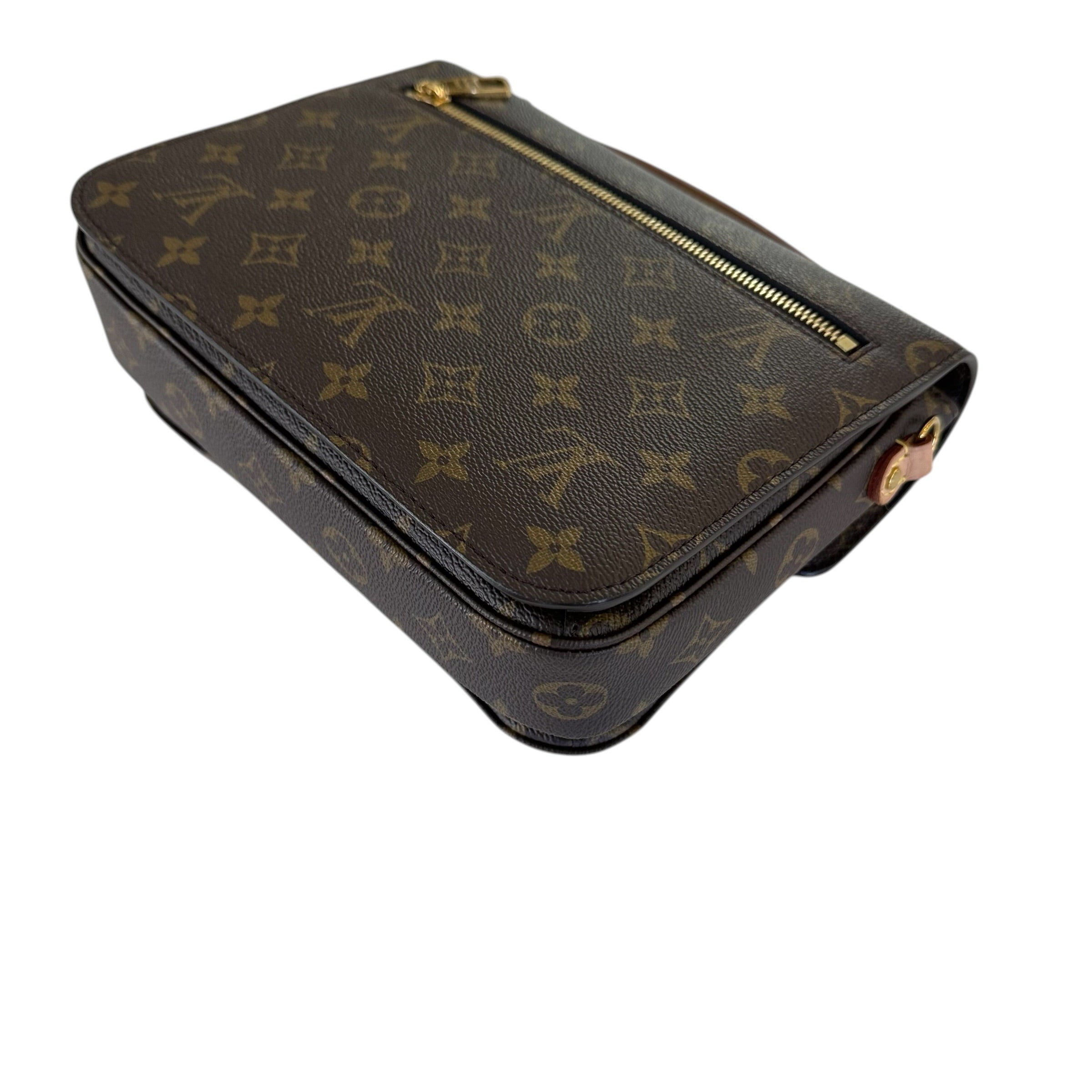 Louis Vuitton Pochette Metis