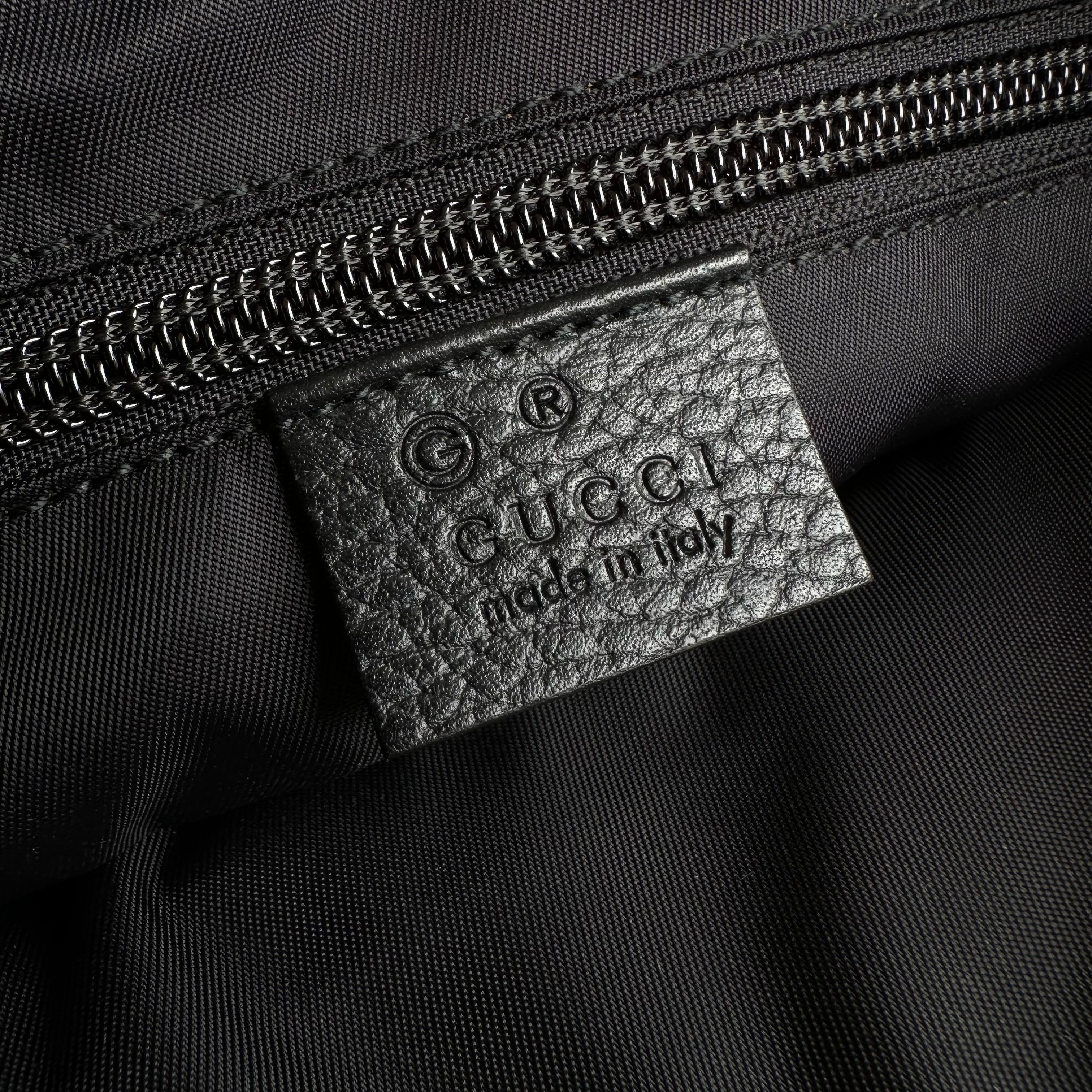 Gucci Messenger in nylon GG