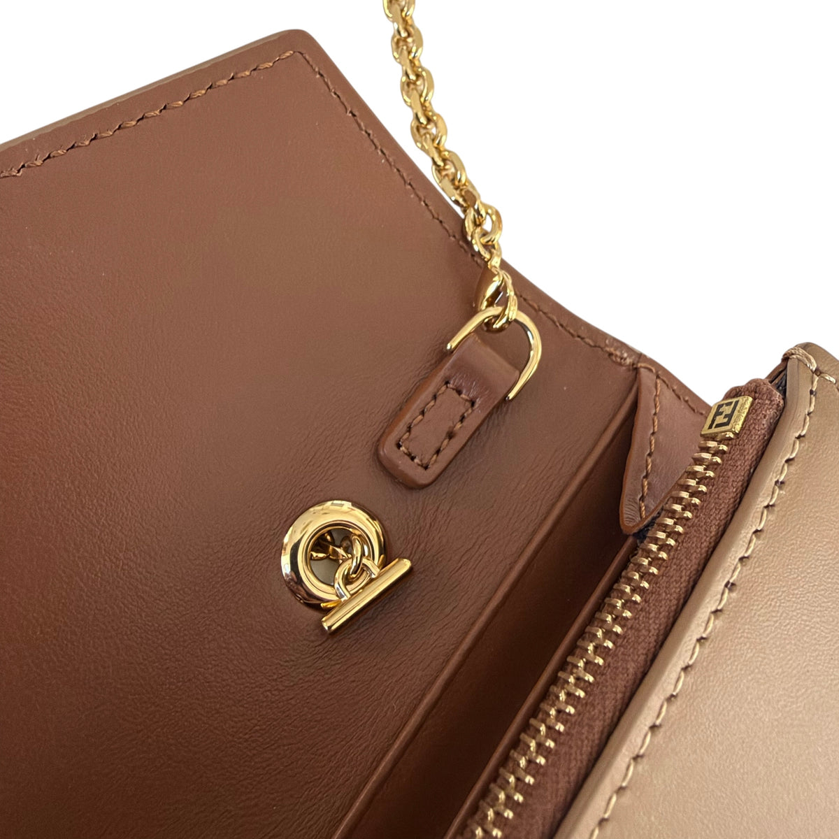 Fendi portafoglio con catena