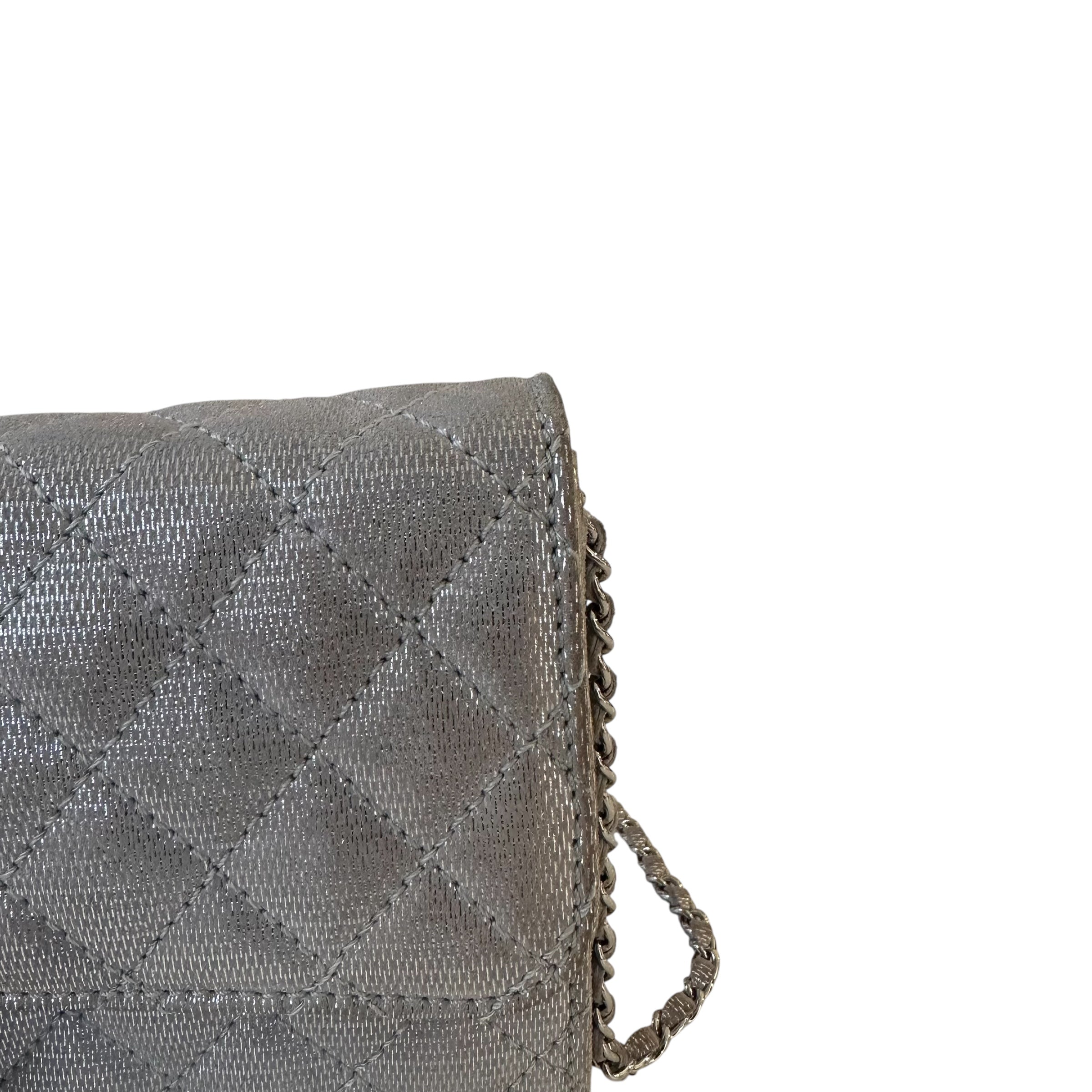 Chanel clutch in tela e lurex