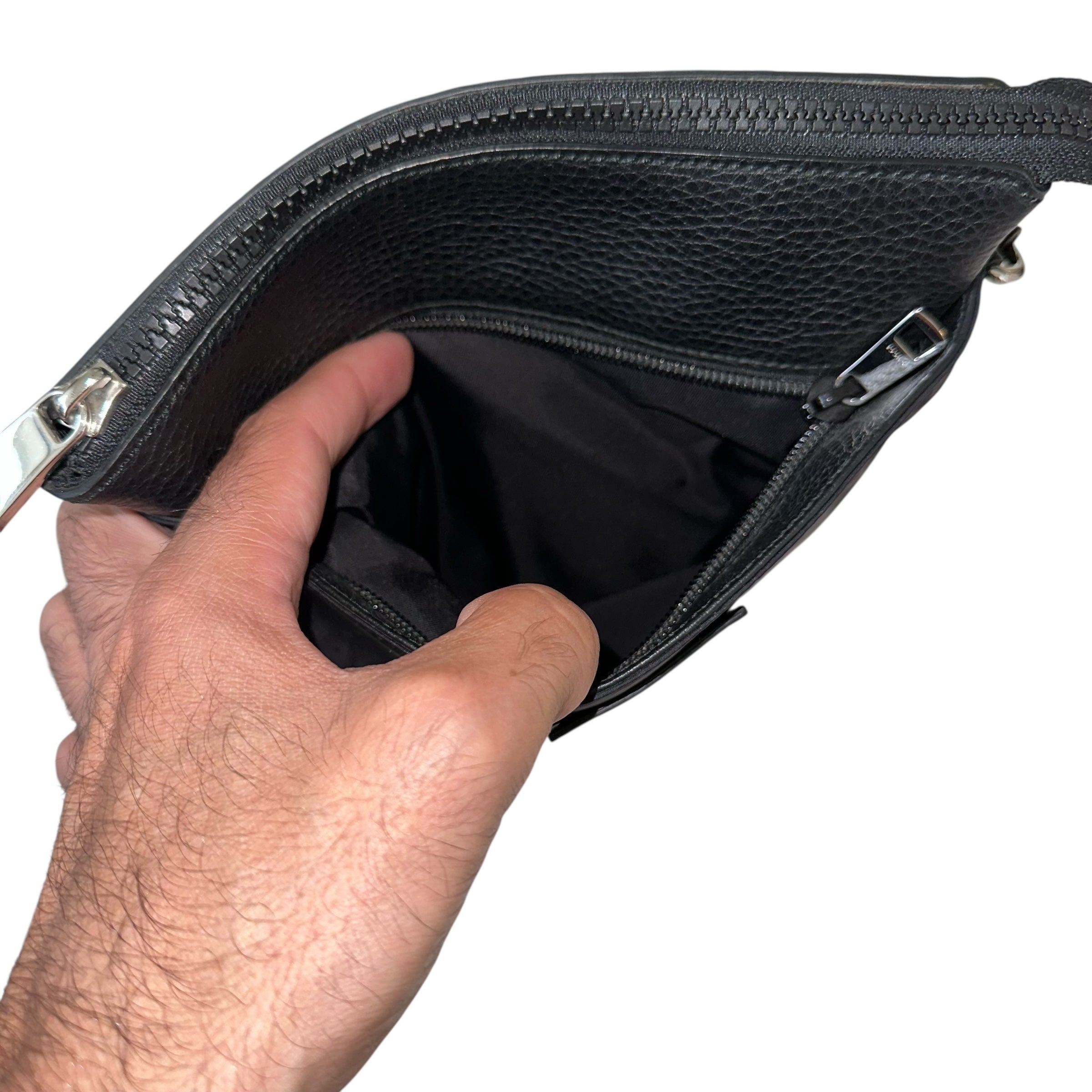 Gucci Messenger in nylon GG