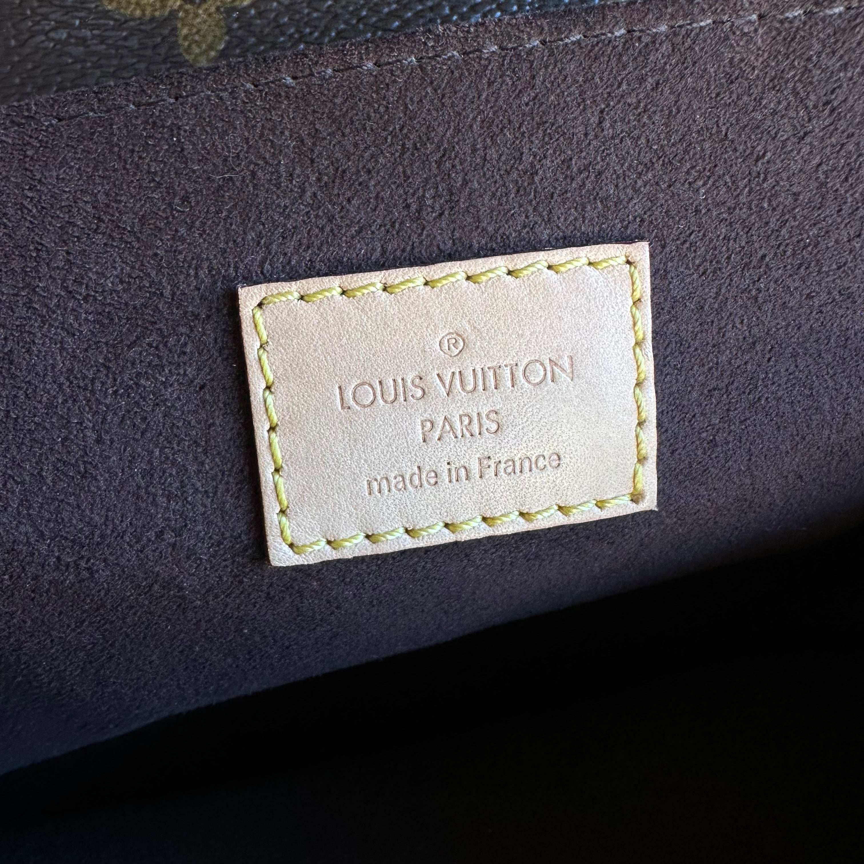 Louis Vuitton Pochette Metis
