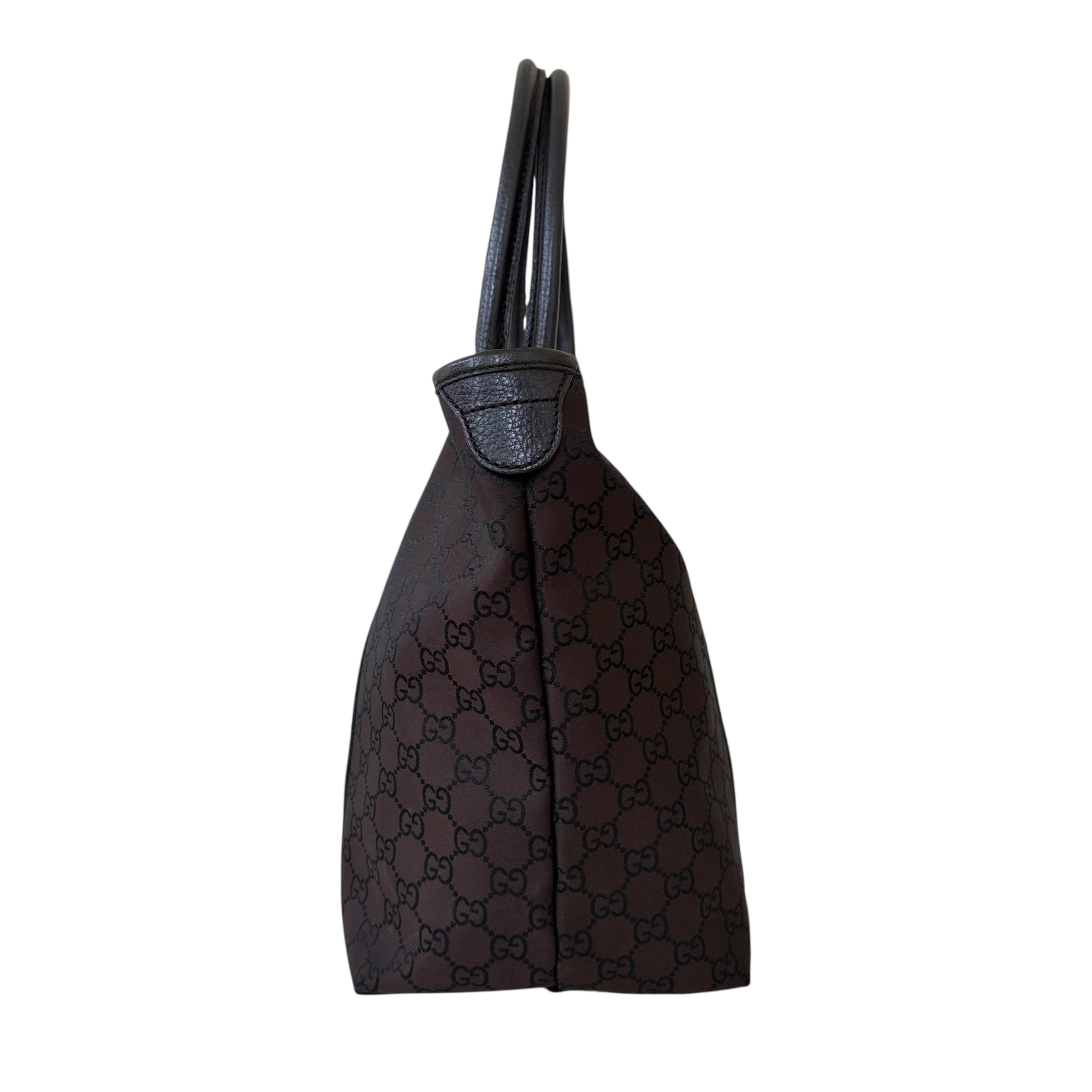 Gucci borsa shopping in nylon GG