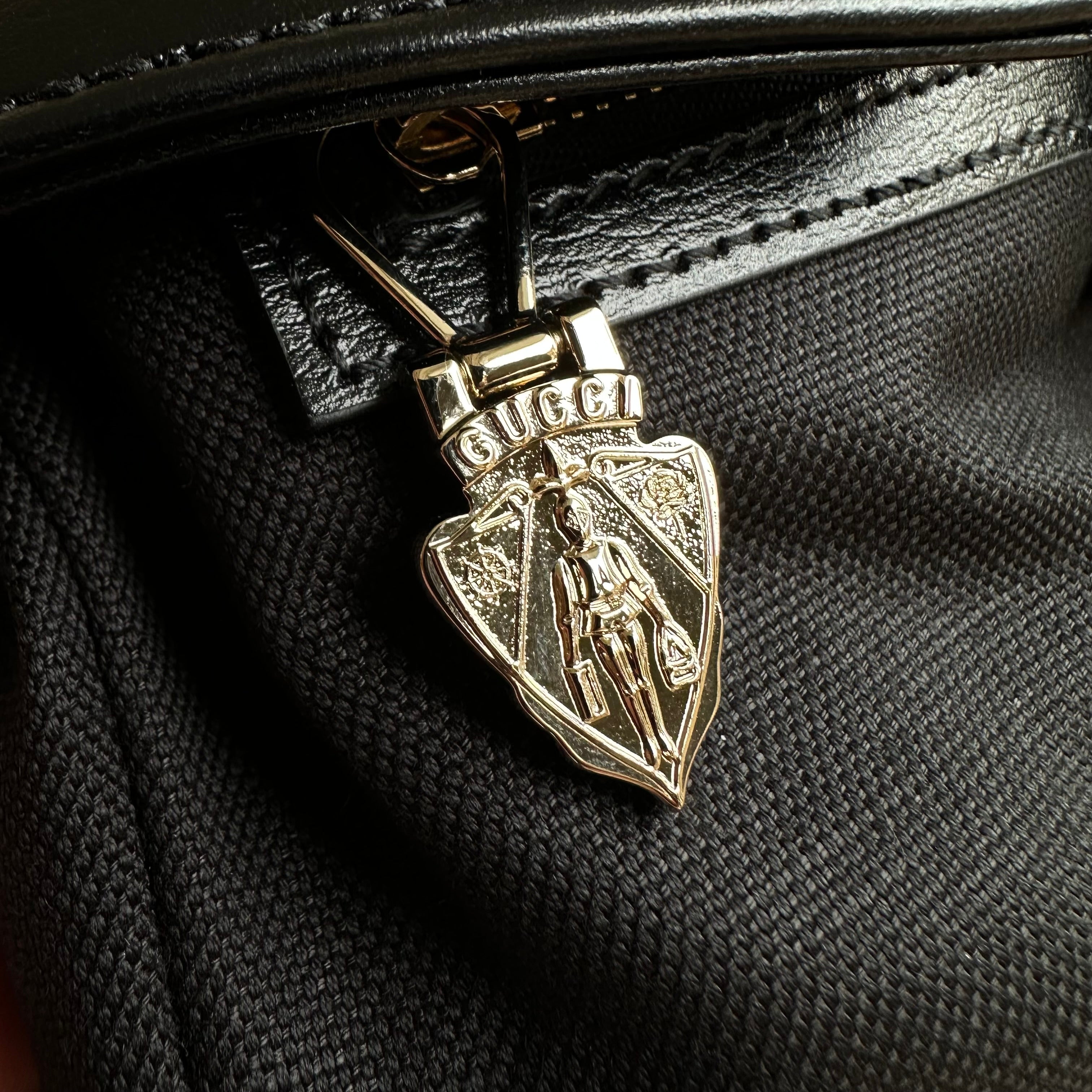 Gucci Jackie mini bucket