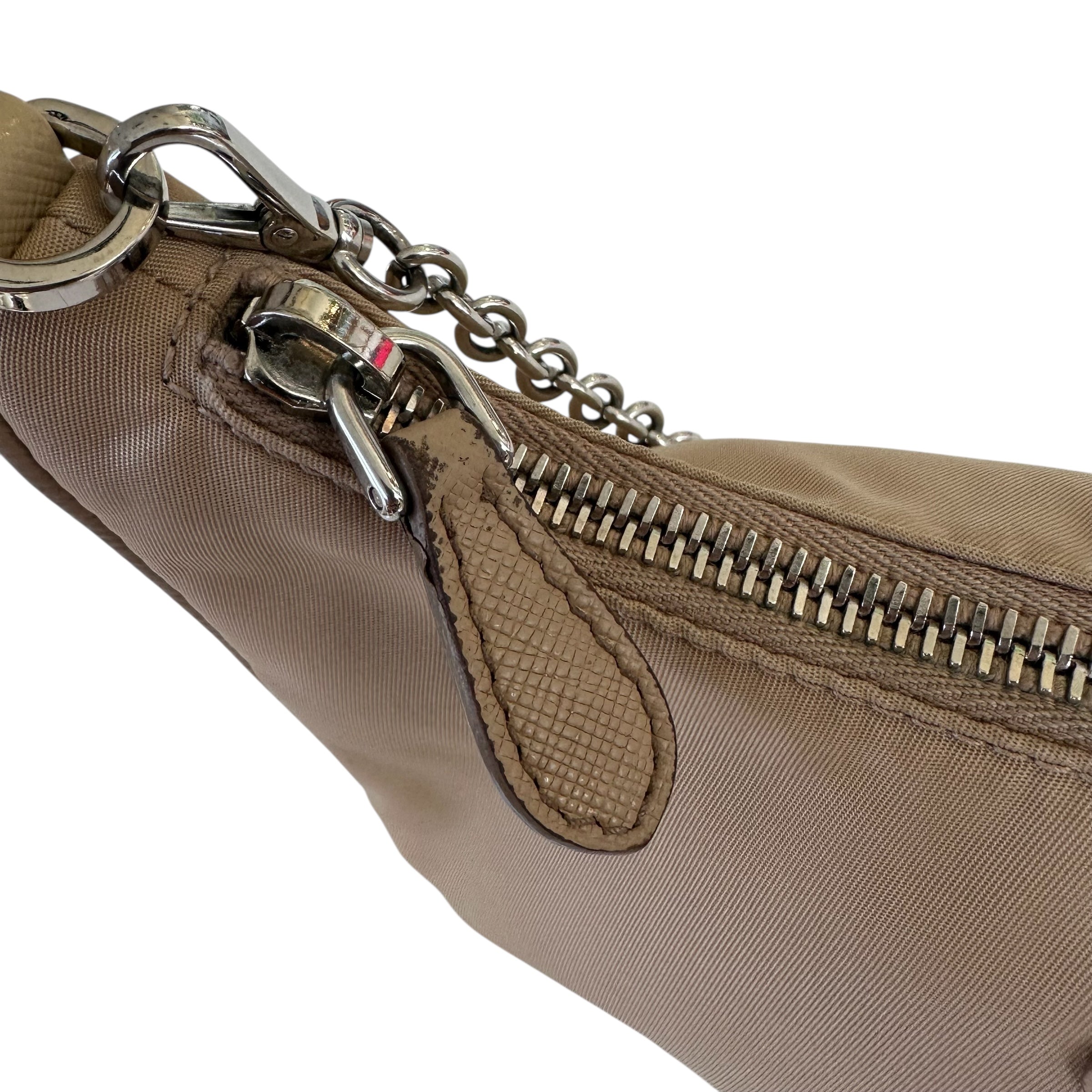 Prada borsa Re-Edition 2005