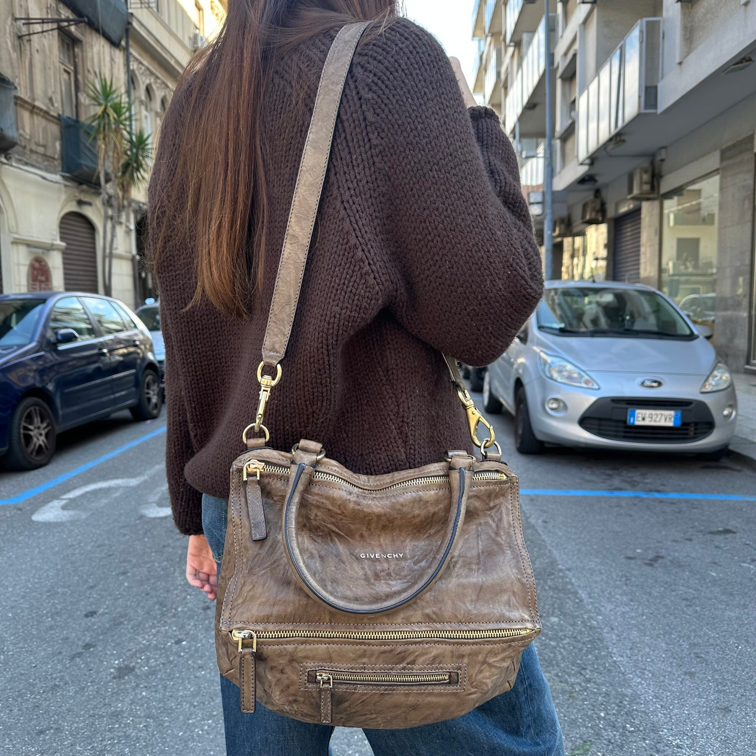 Givenchy borsa Pandora media