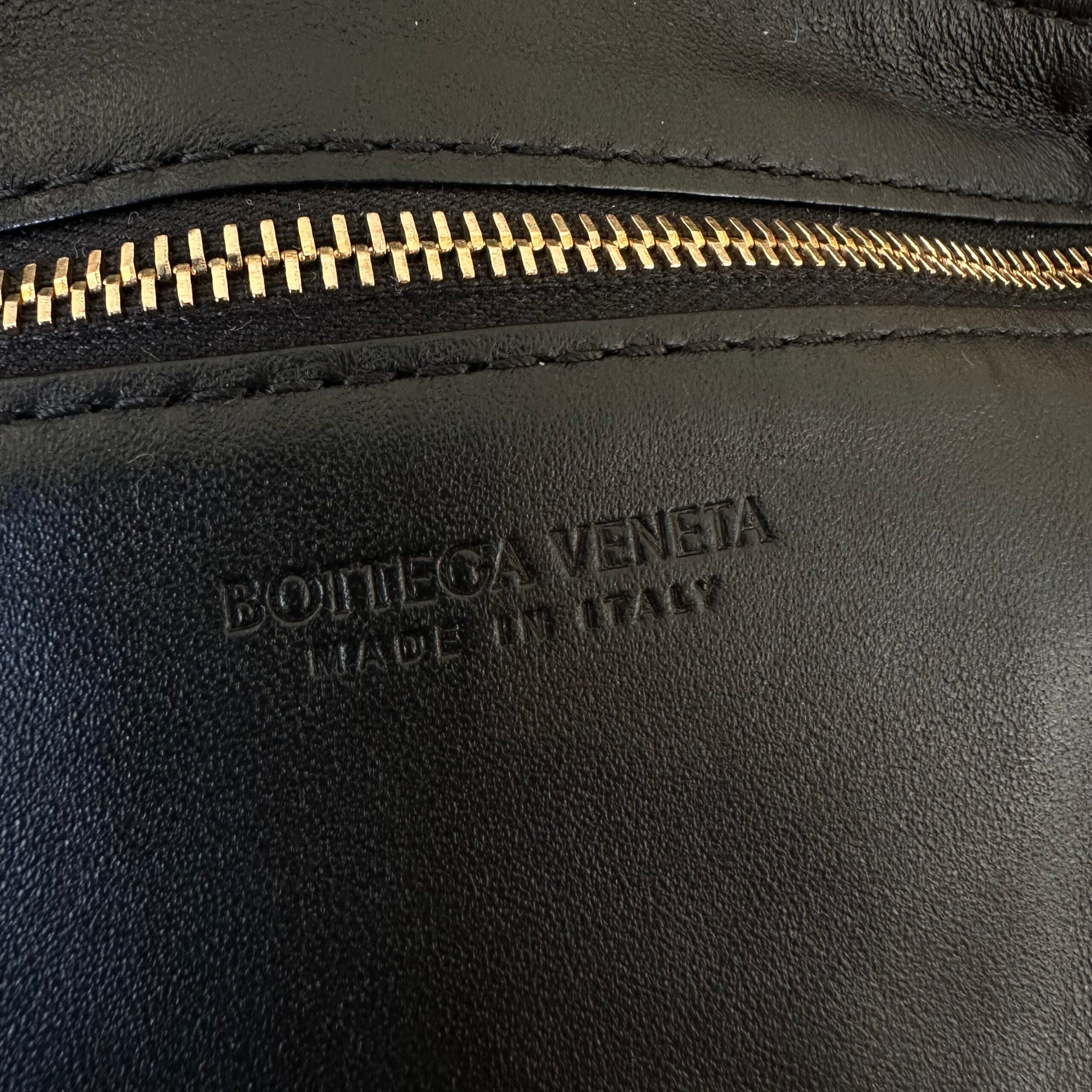 Bottega Veneta borsa Padded Cassette piccola