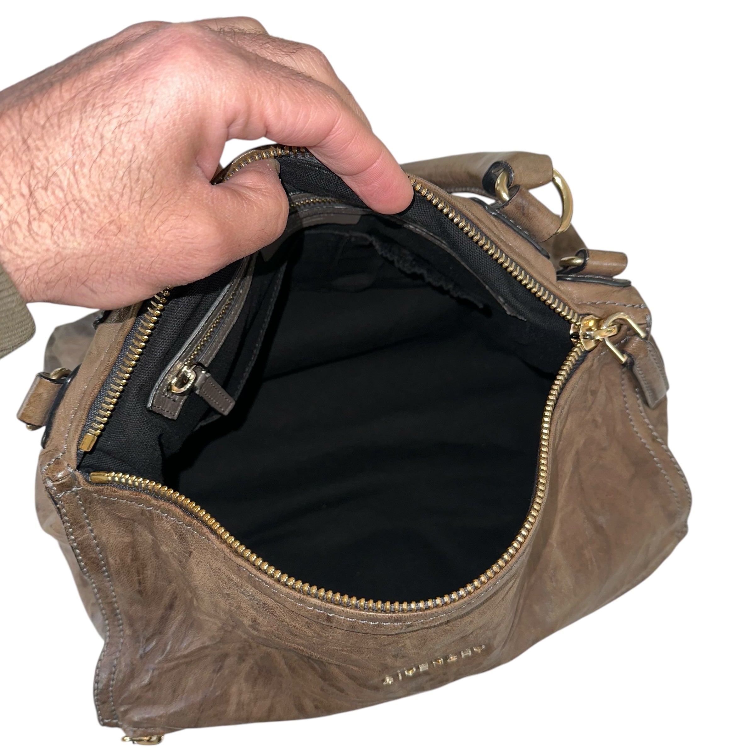 Givenchy borsa Pandora media