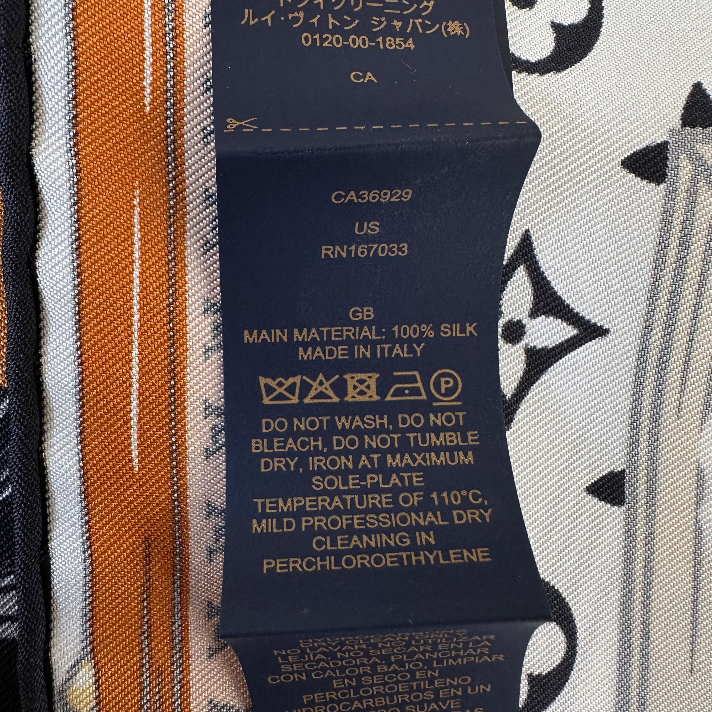 Louis Vuitton foulard Library Square 70 S00