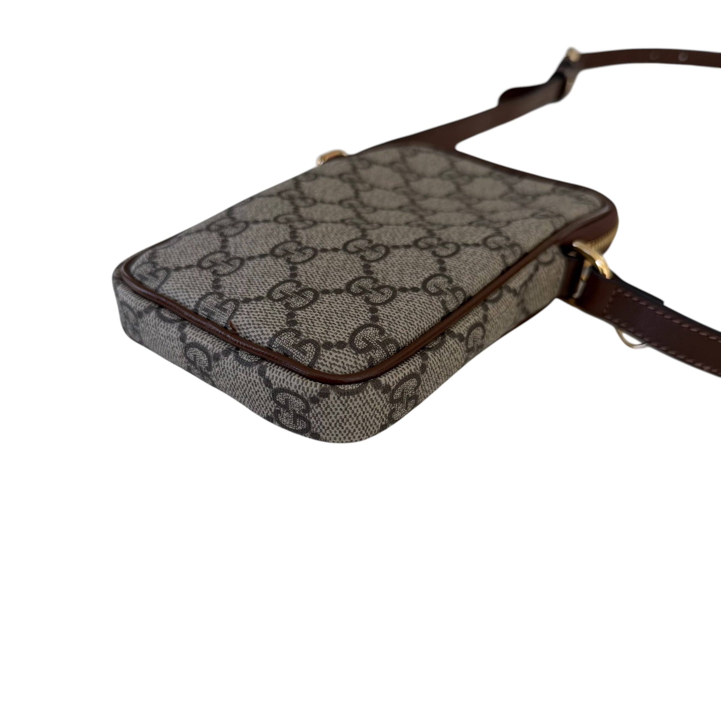 Gucci Phone Case Interlocking