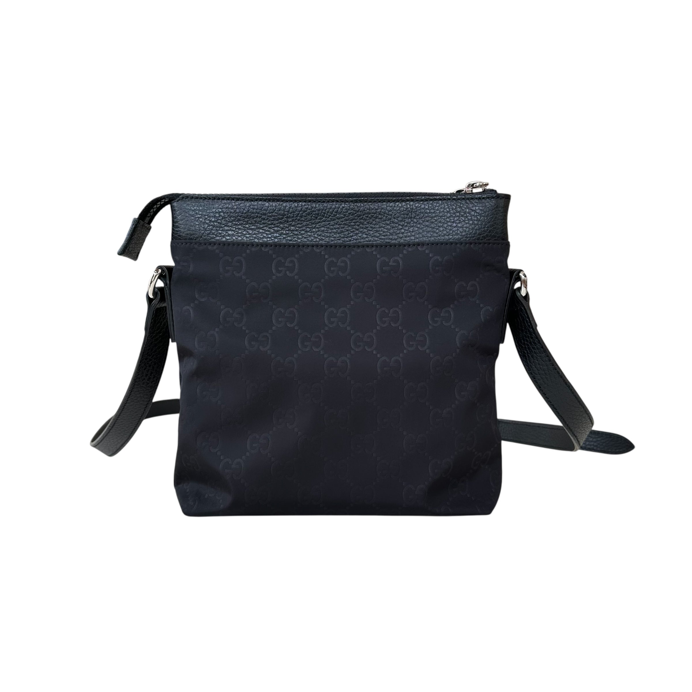 Gucci Messenger in nylon GG