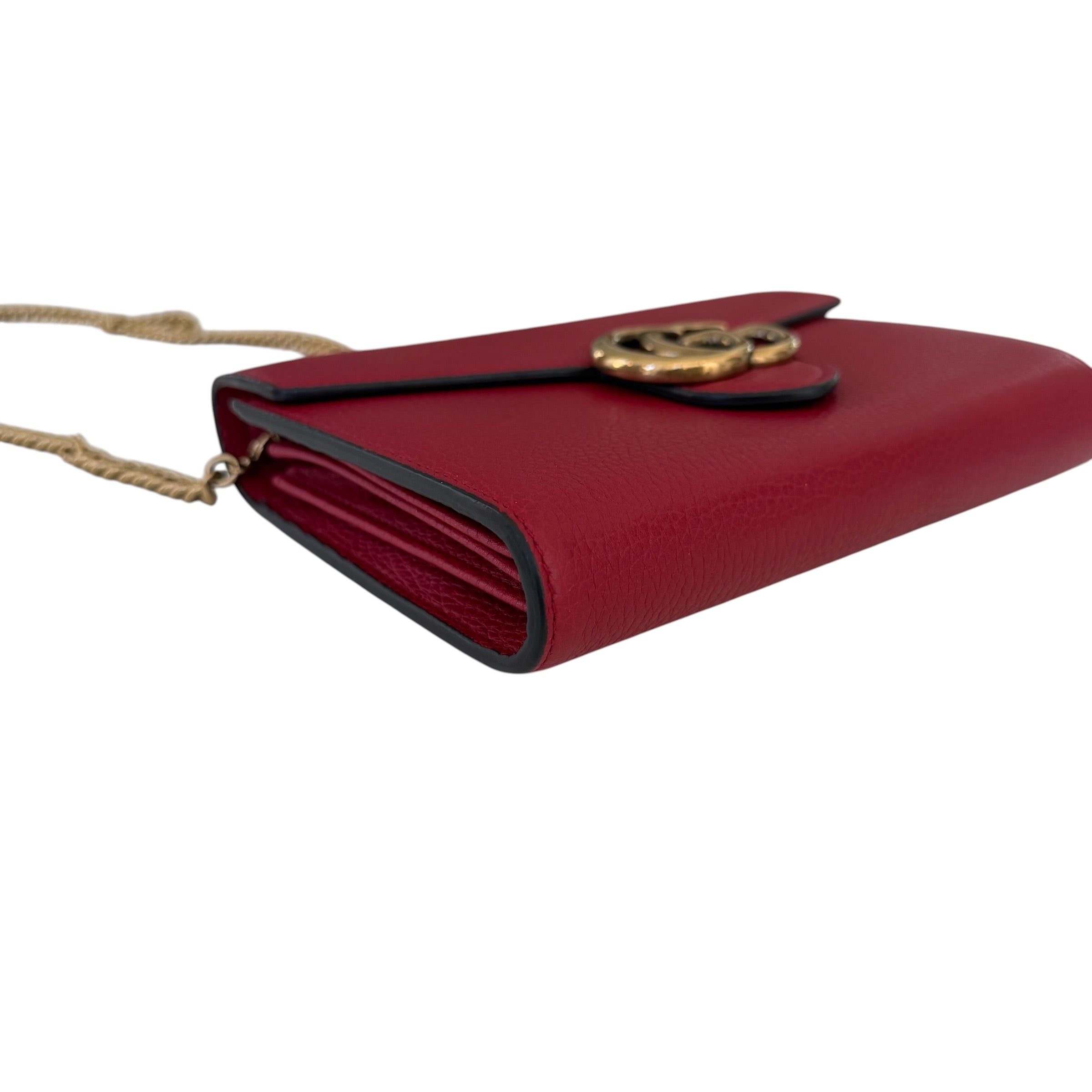 Gucci portafoglio GG Marmont con catena