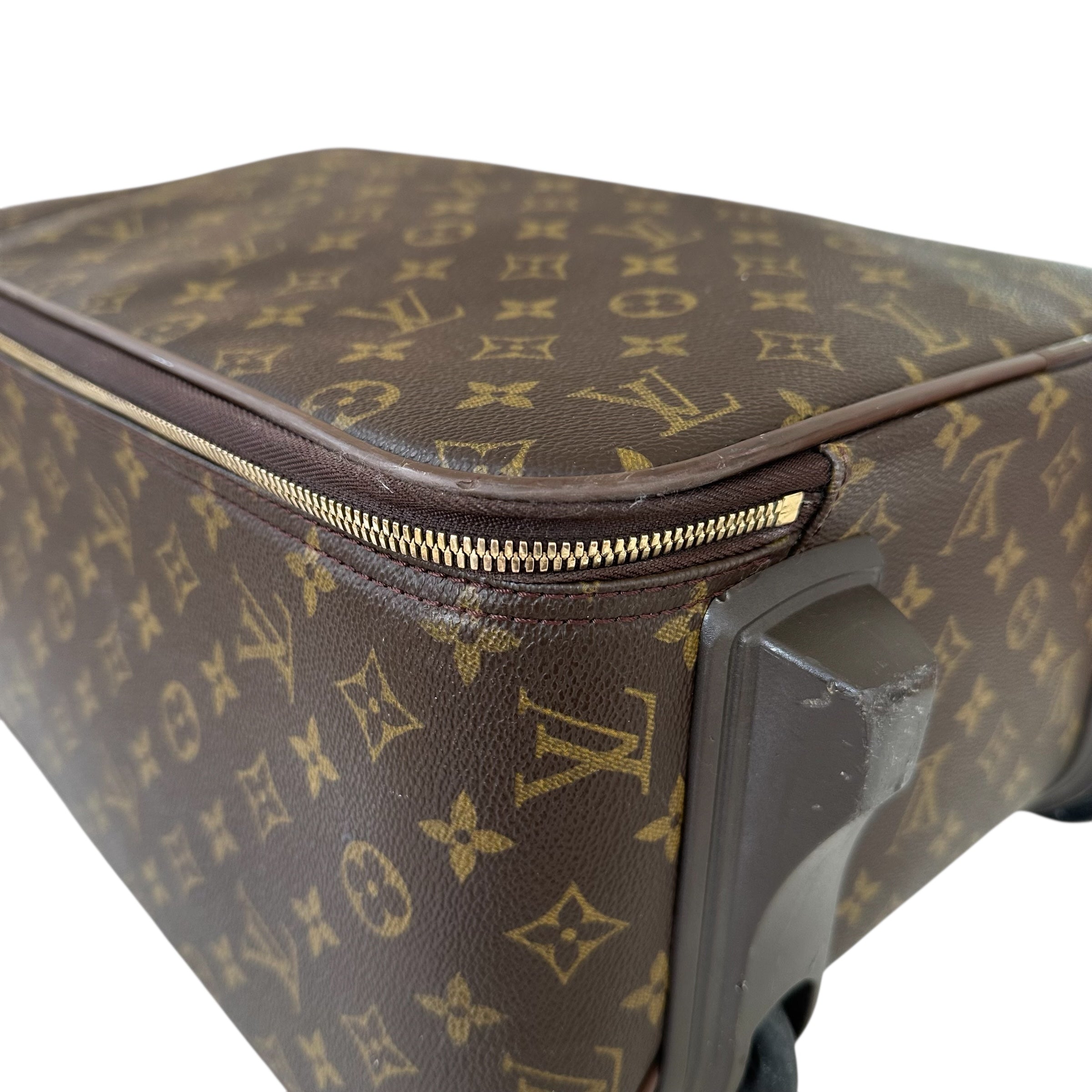 Louis Vuitton Trolley Pégase 45