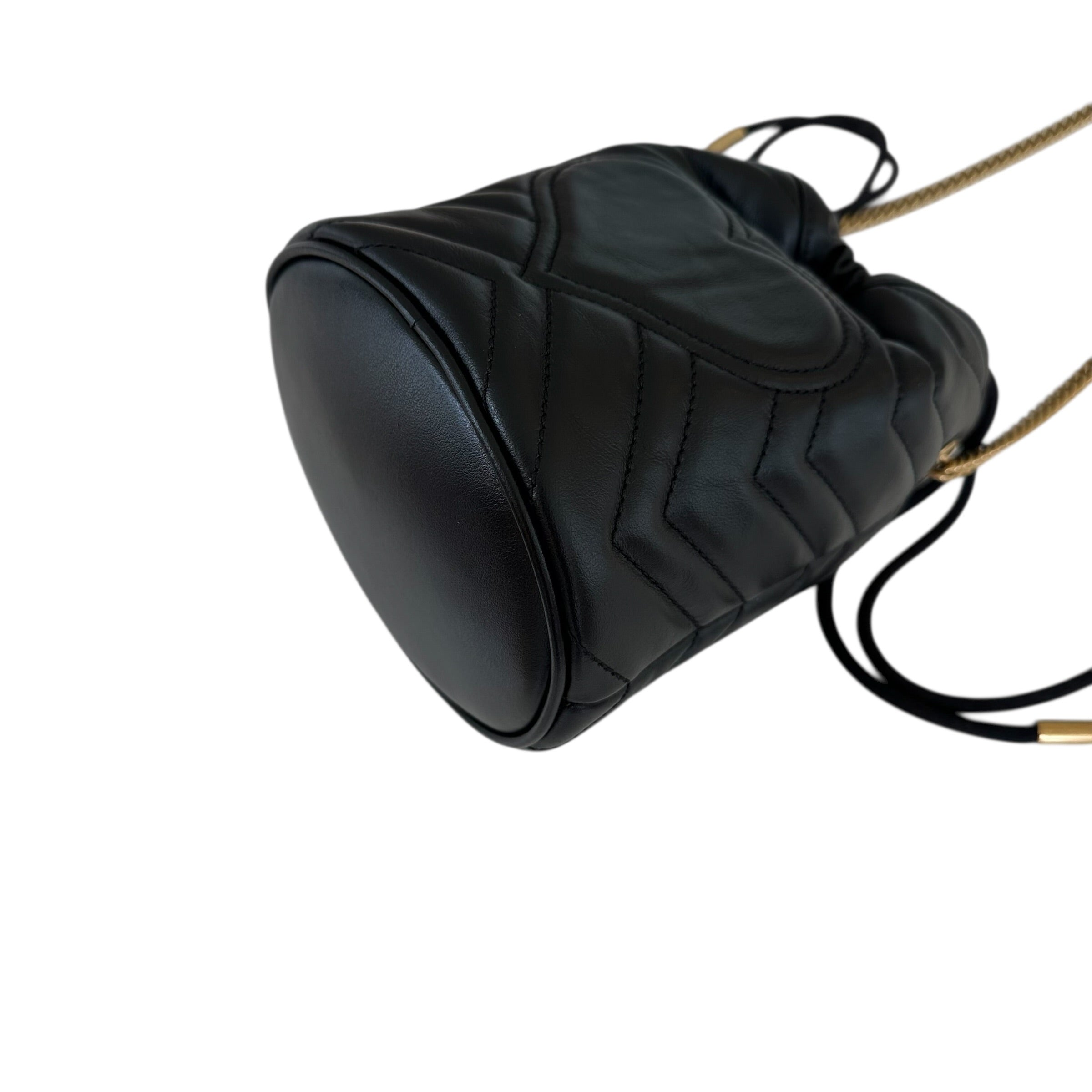 Gucci mini borsa a secchiello GG Marmont