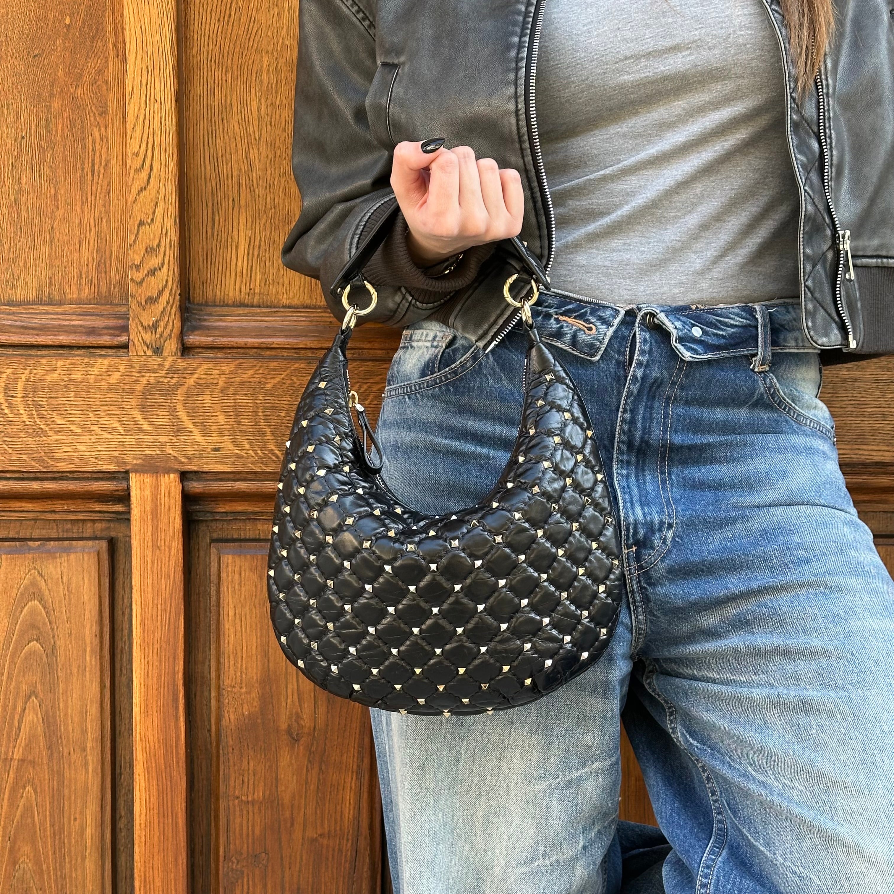 Valentino Garavani borsa Hobo Rockstud Spike