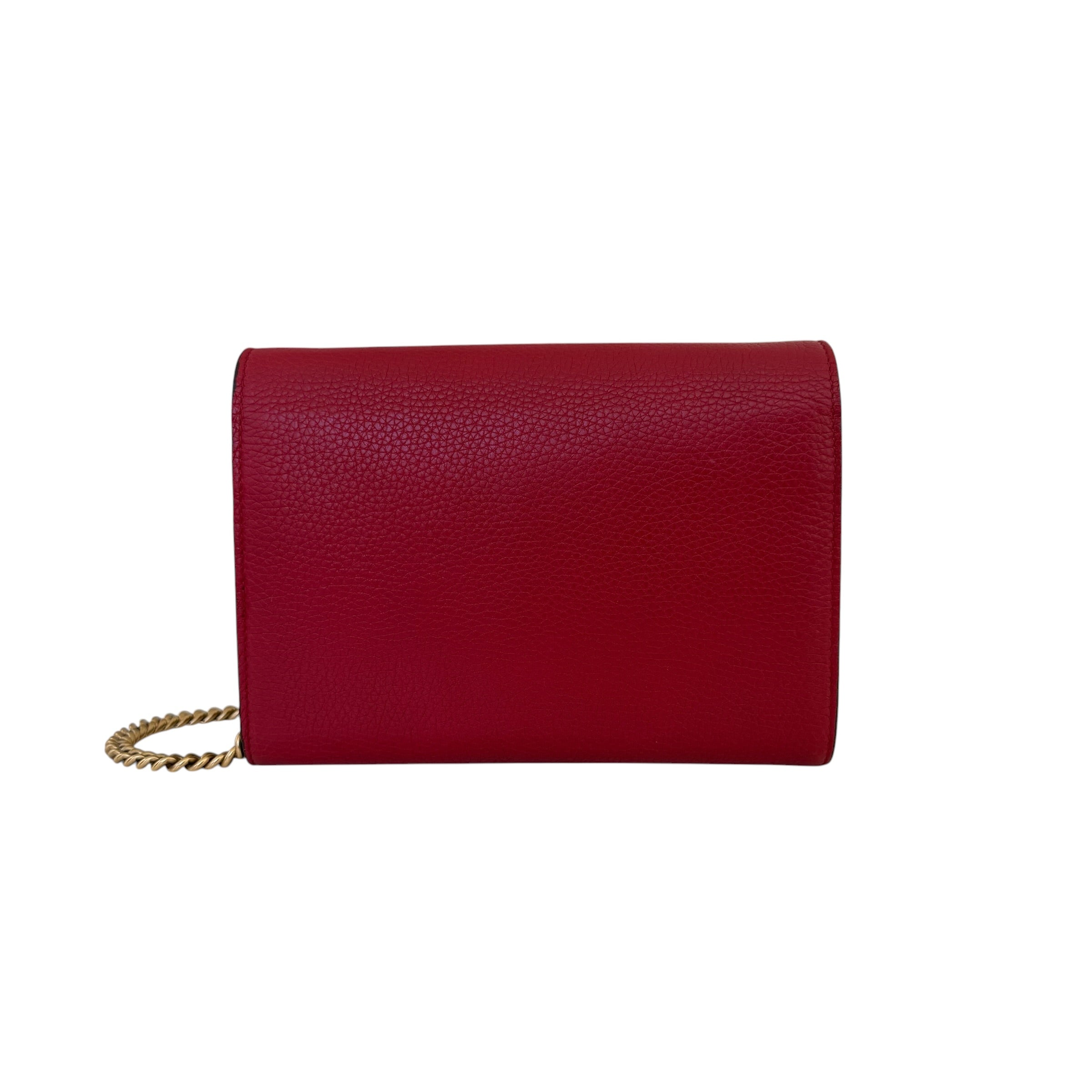Gucci portafoglio GG Marmont con catena