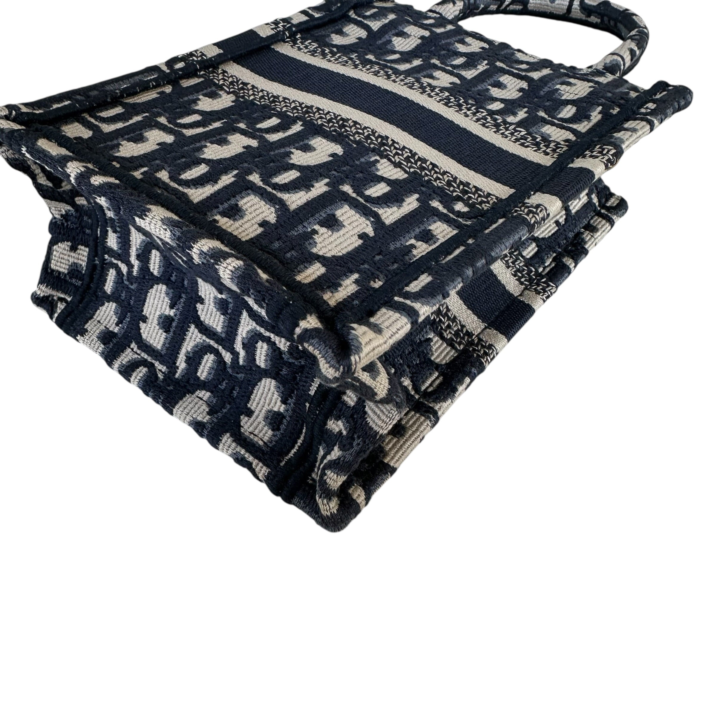 Dior Borsa Book Tote Pouch