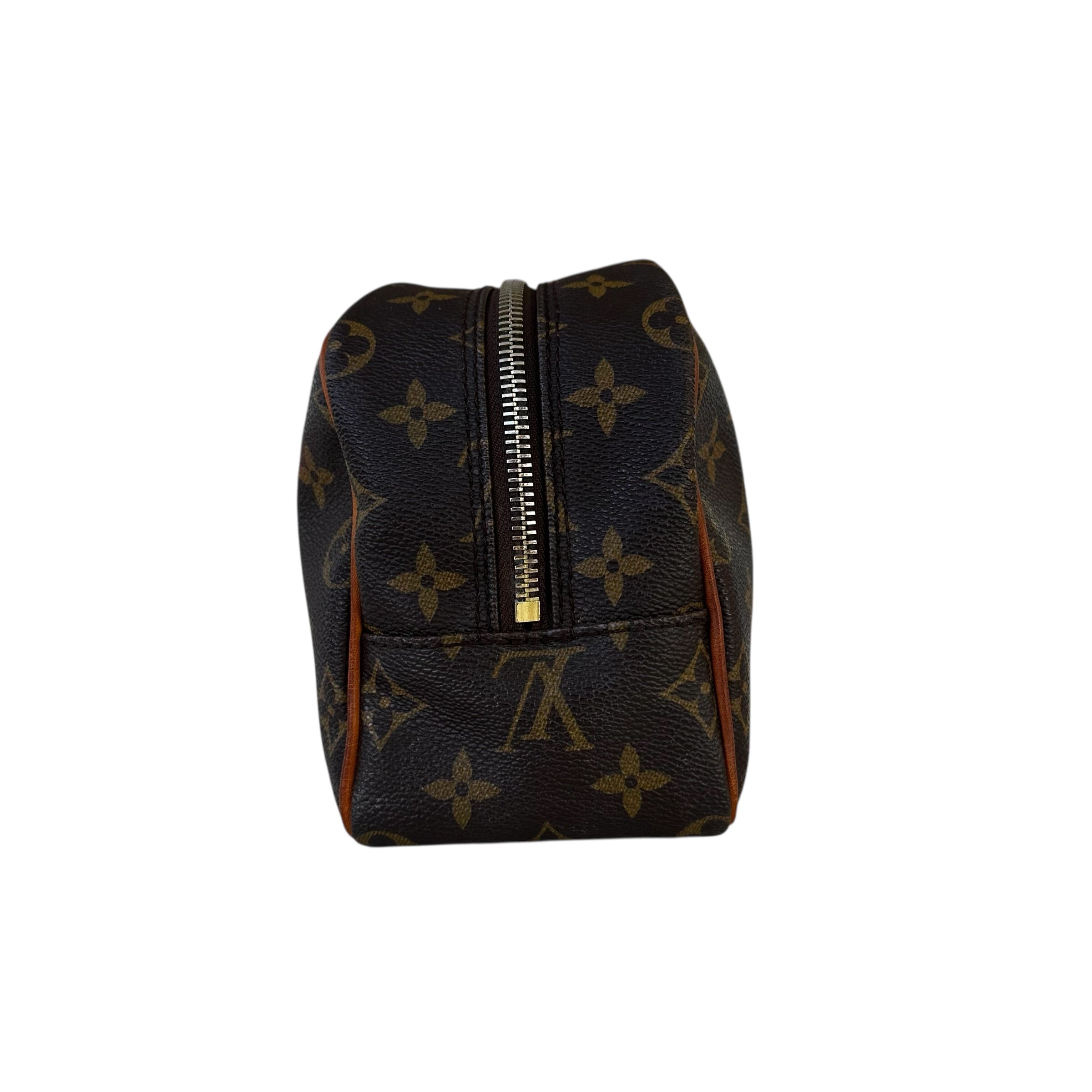 Louis Vuitton Trousse Toilette 25