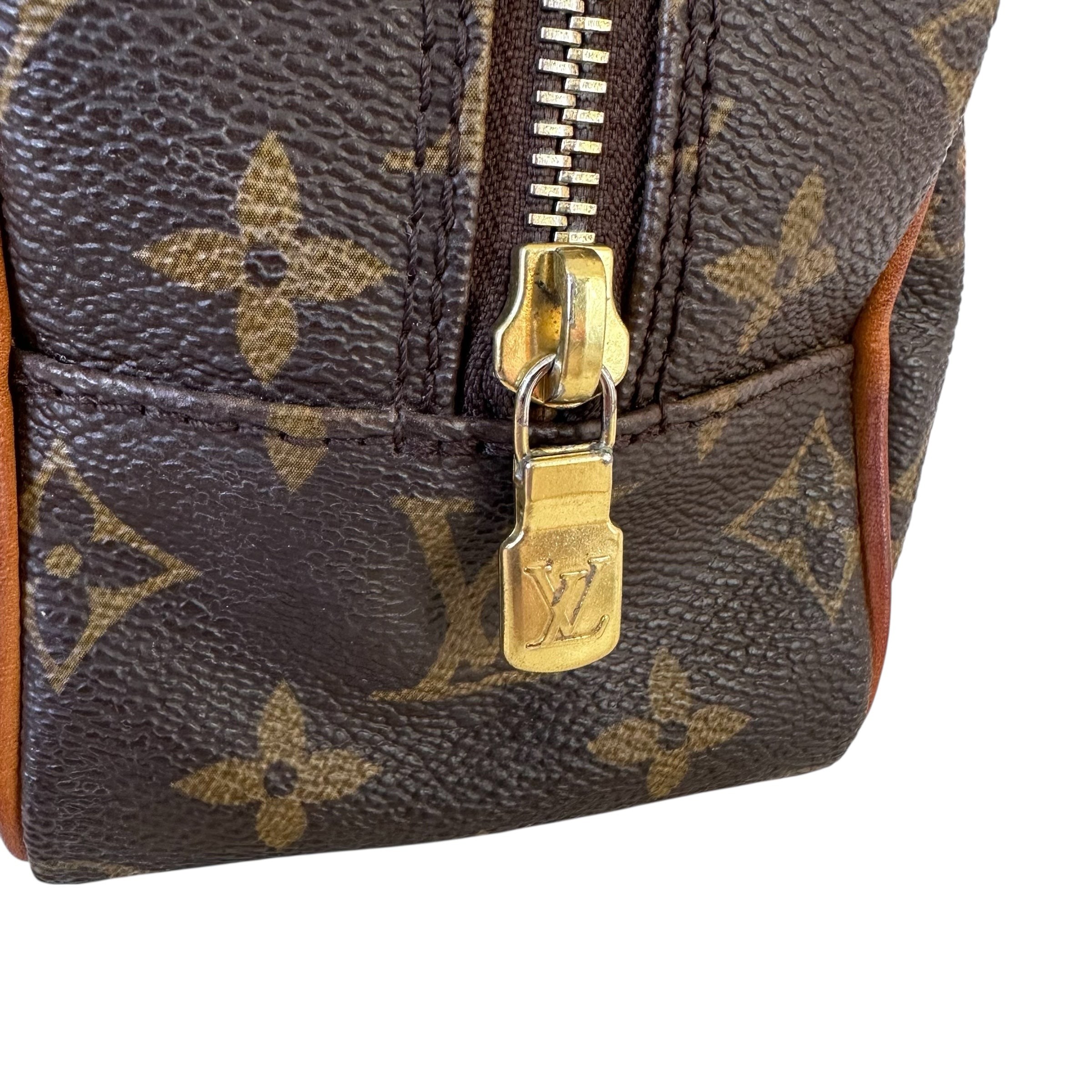 Louis Vuitton Trousse Toilette 25