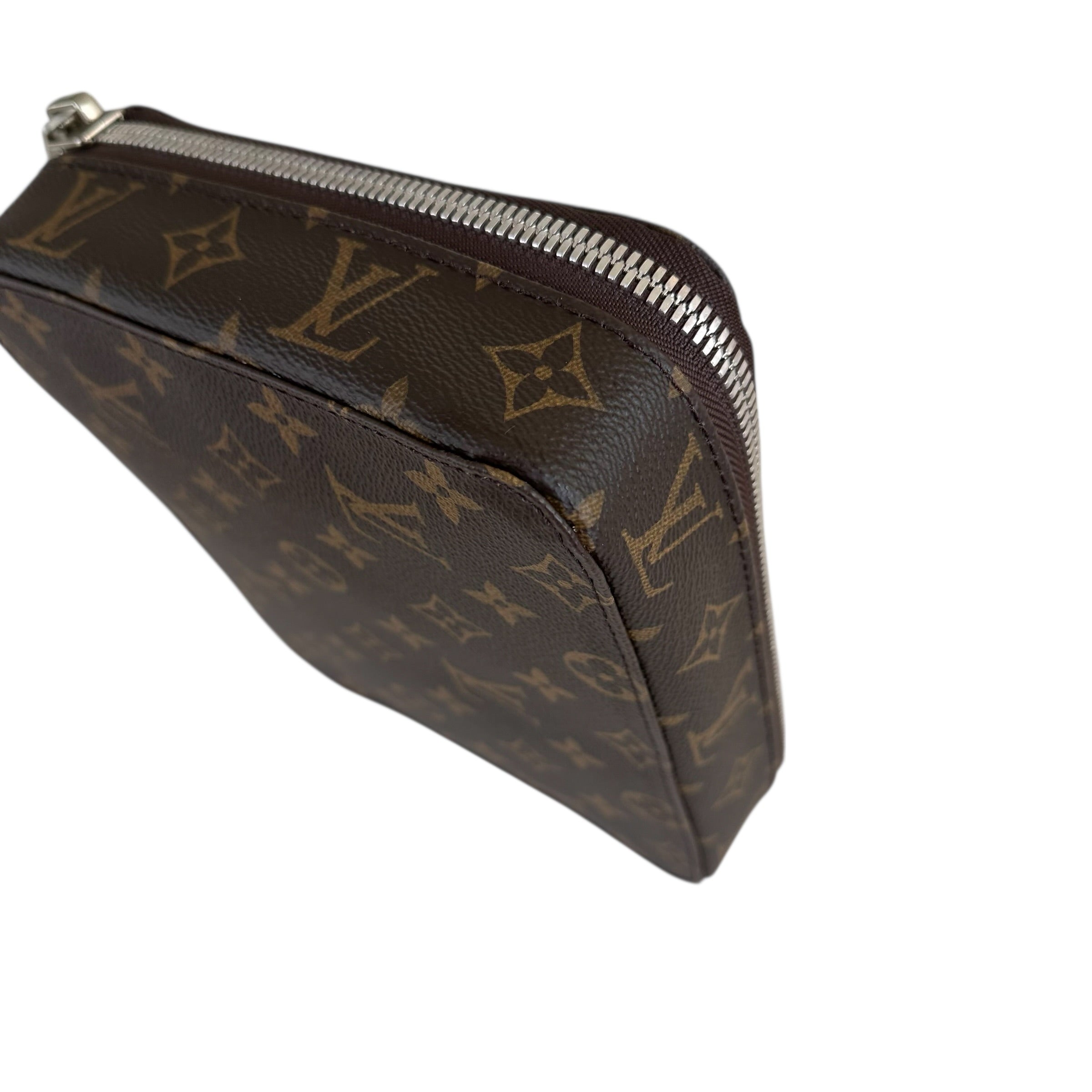 Louis Vuitton Trousse Accessoires Horizon