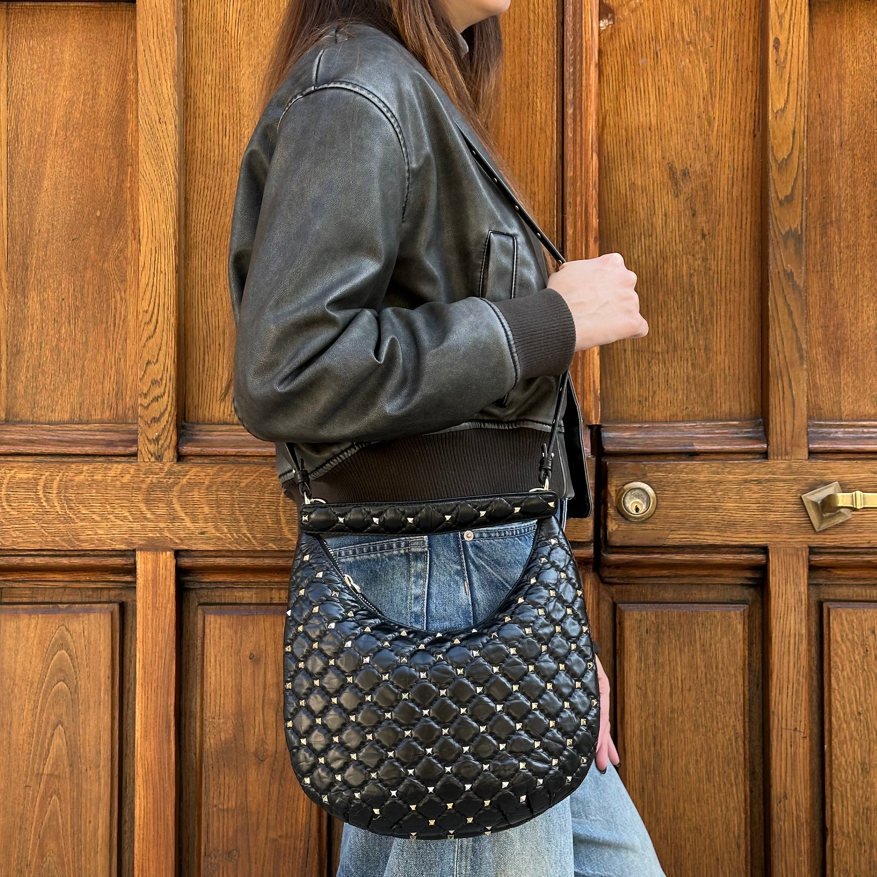 Valentino Garavani borsa Hobo Rockstud Spike