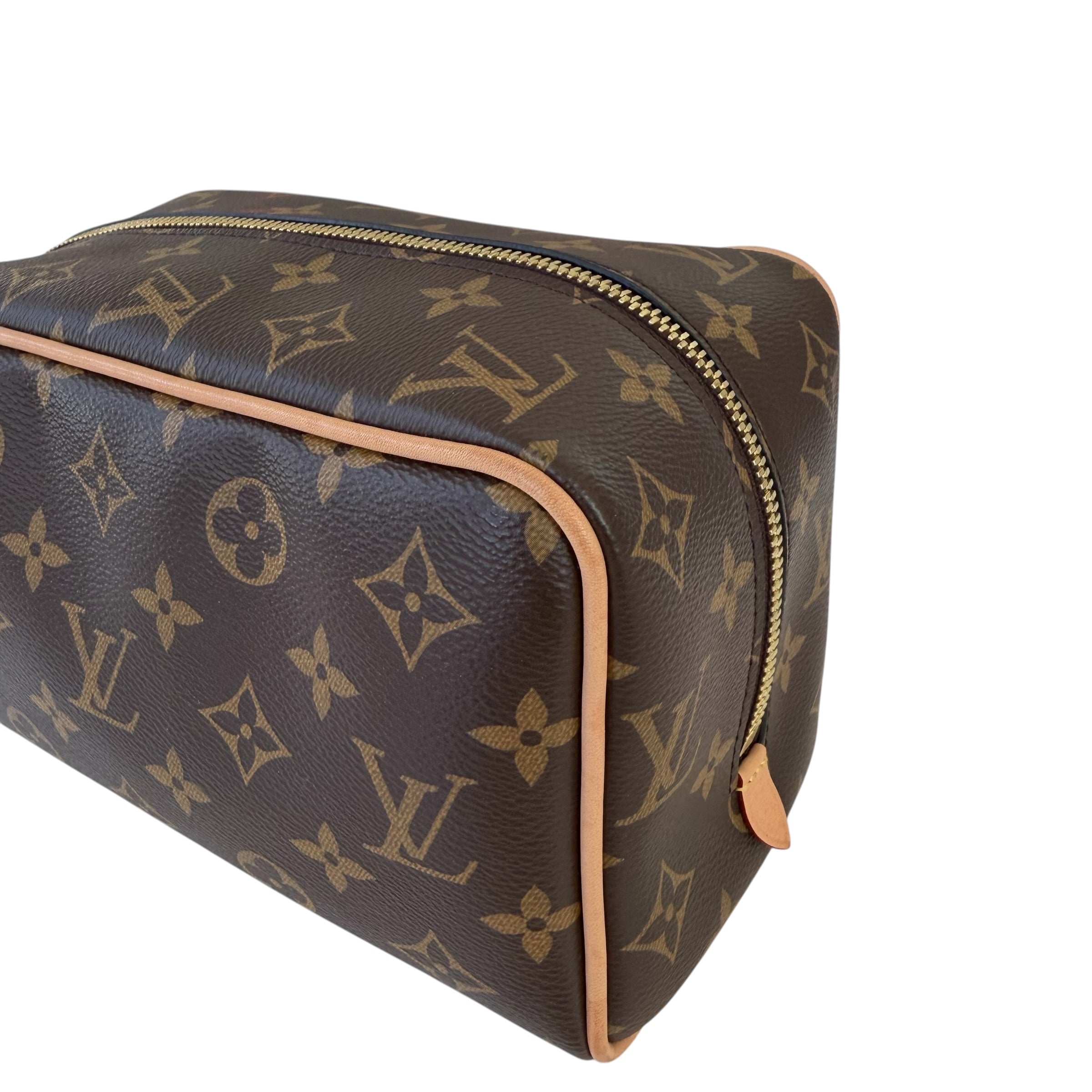 Louis Vuitton Trousse Toilette Locker Dopp Kit